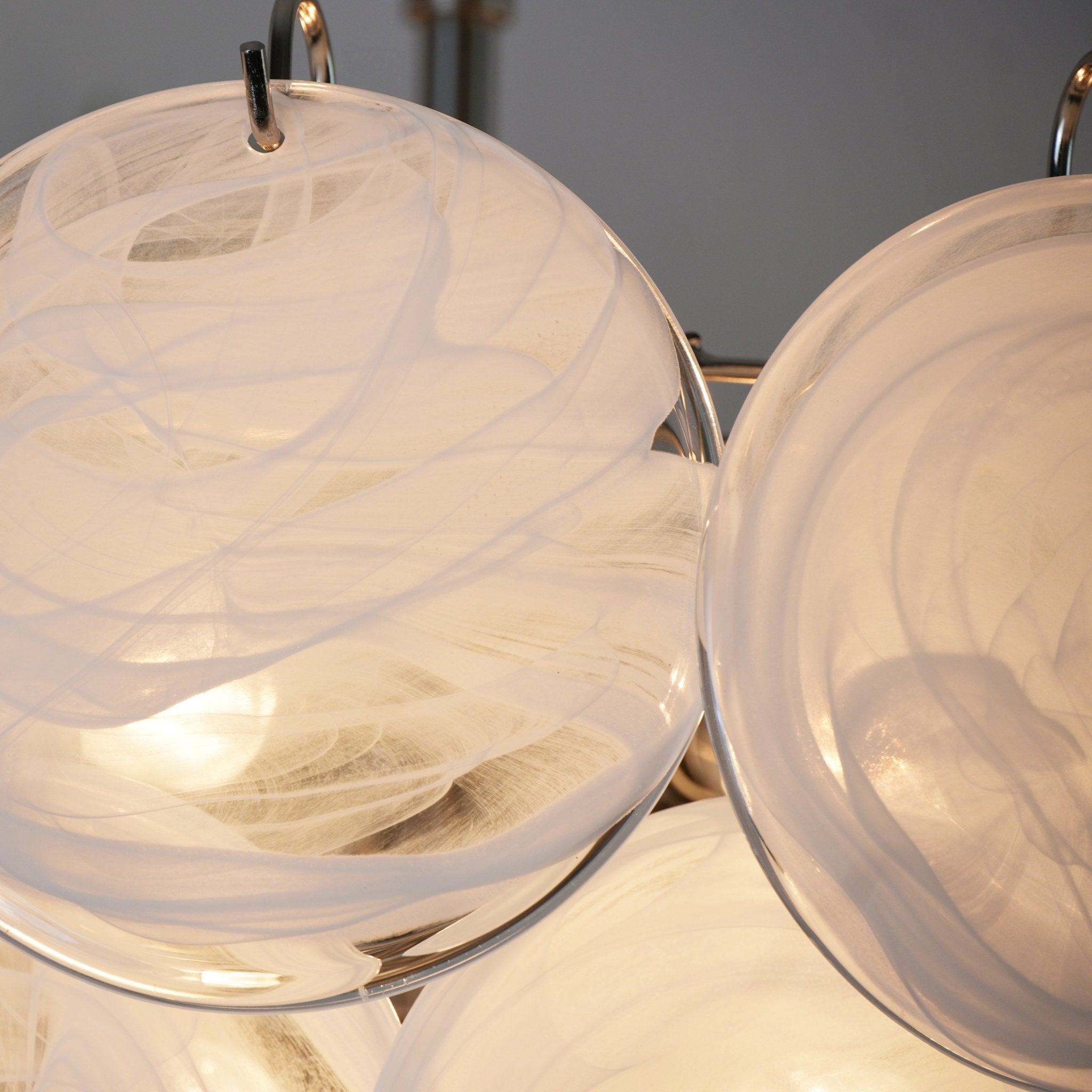 White Murano Disc Chandelier - Lumpaz