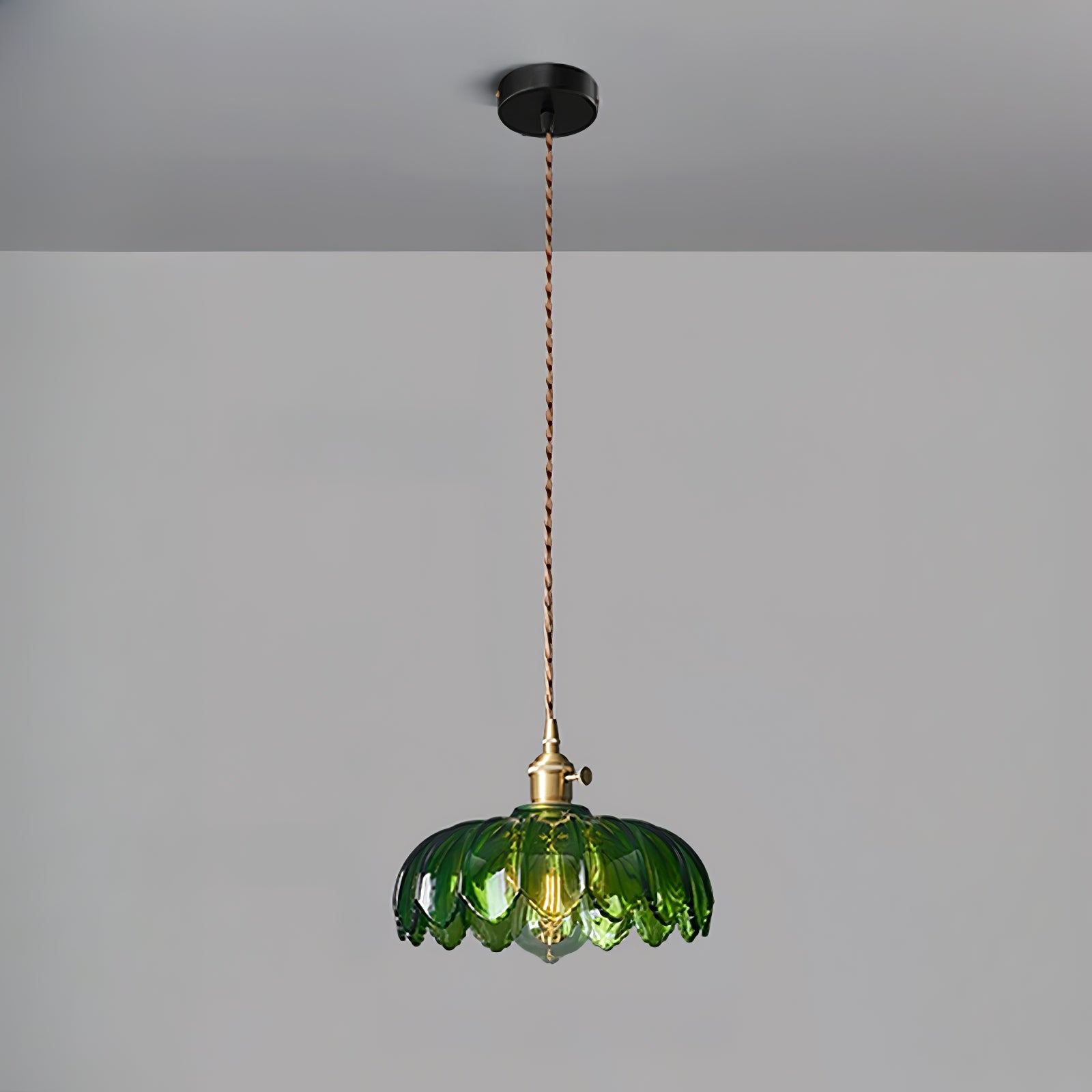 Lila Petal Pendant Lamp - Lumpaz