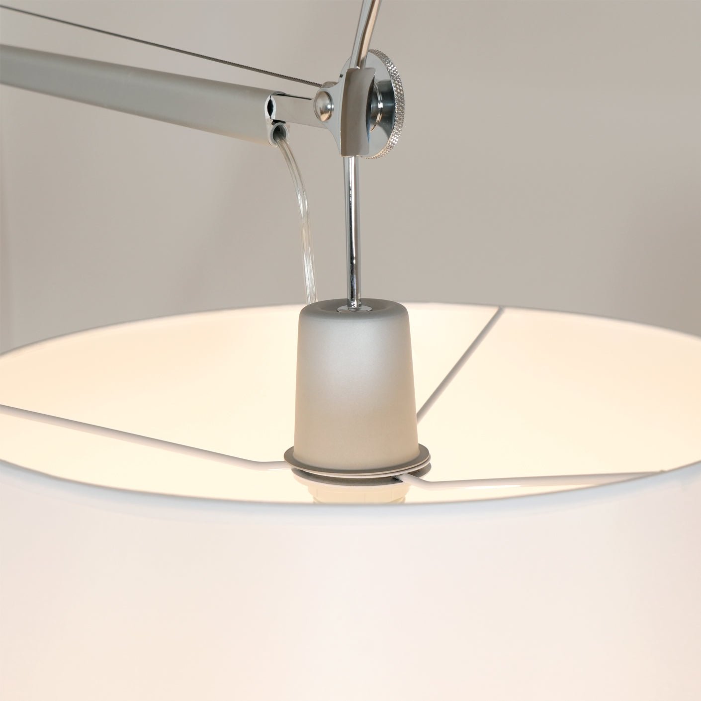 Rocker Modern Floor Lamp - Lumpaz