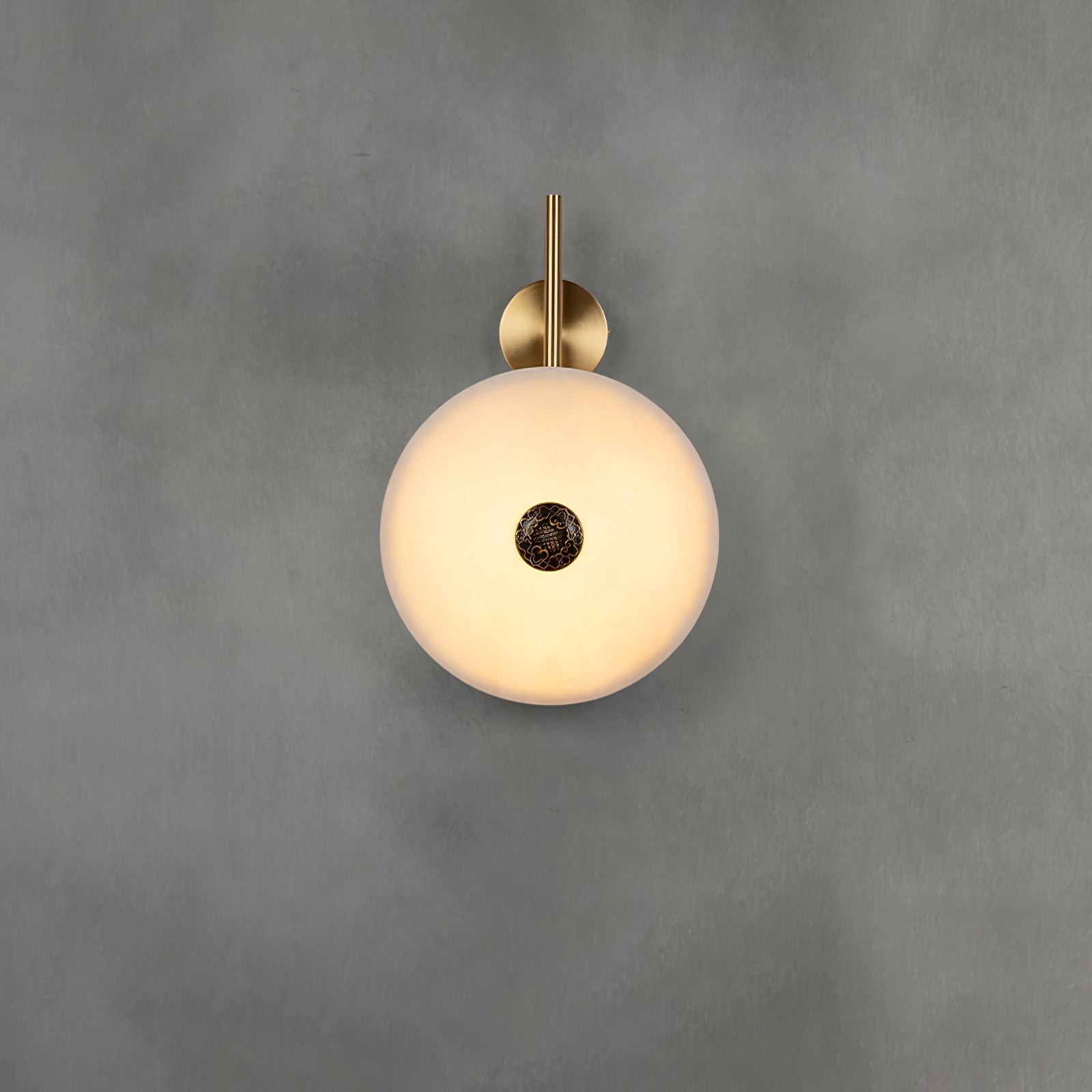 Alabaster Eclipse Wall Light - Lumpaz
