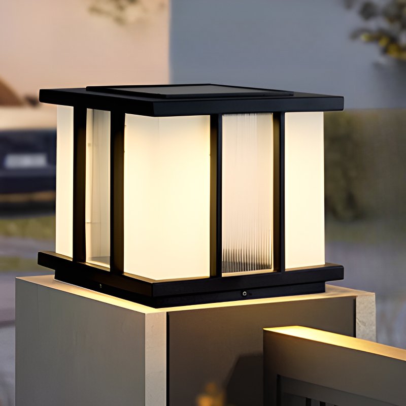 Modern Cube Solar Outdoor Light - Lumpaz