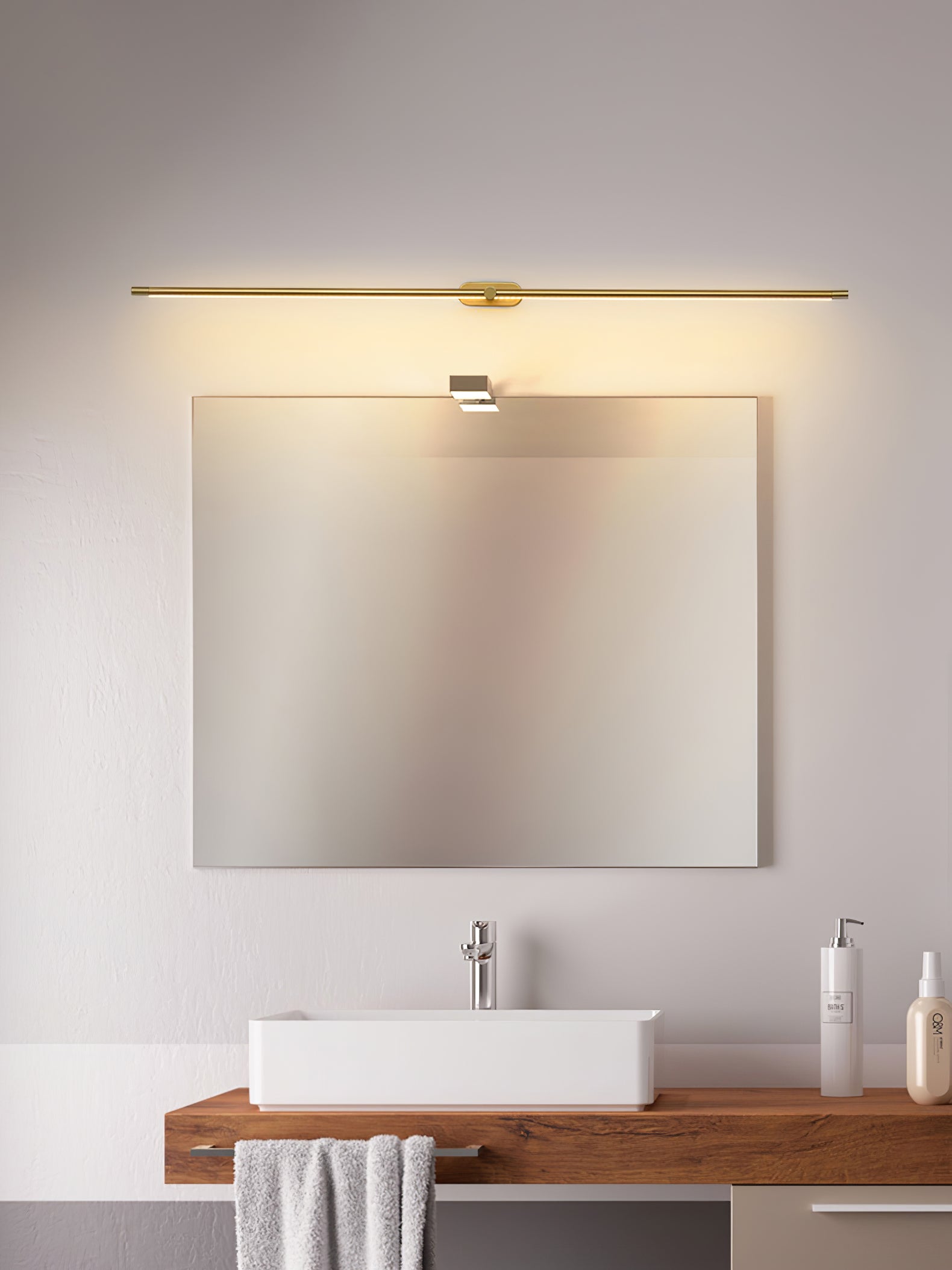 Minimalist Linear Plug-in Wall Lamp - Lumpaz