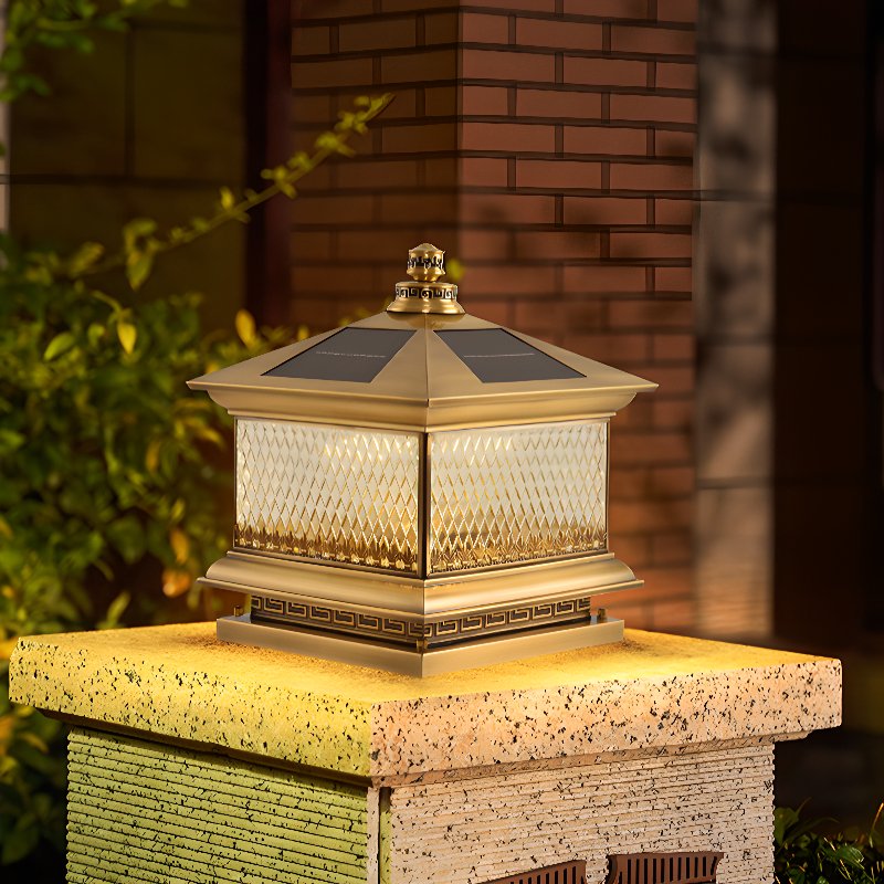 Diamond Solar Post Outdoor Light - Lumpaz