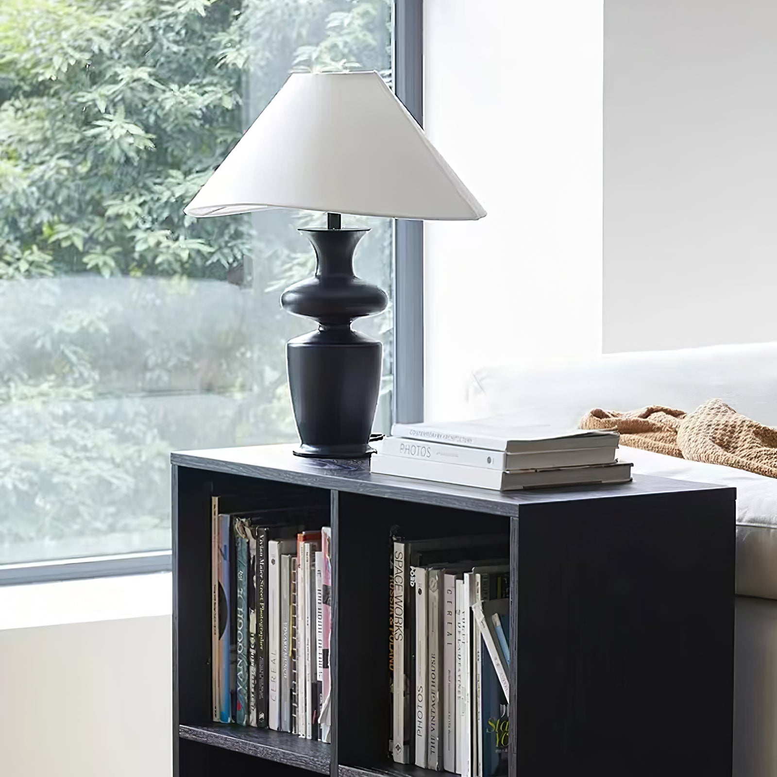 Grace Wood Table Lamp - Lumpaz