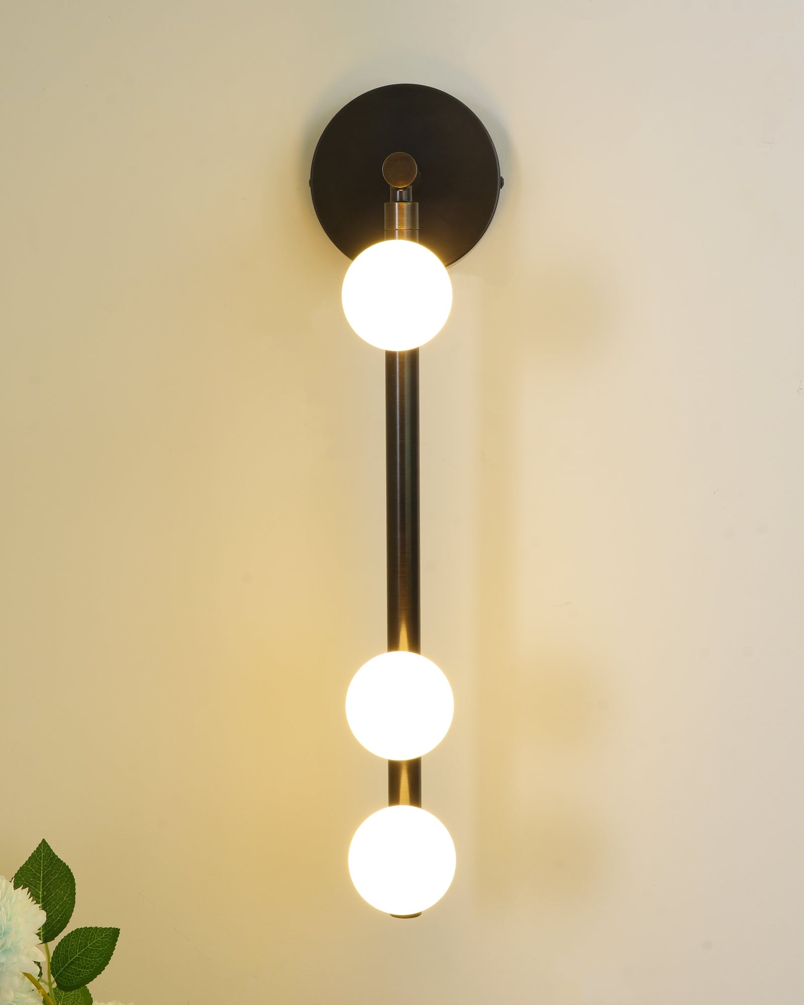 Brass Glass Tube Plug-in Wall Lamp - Lumpaz