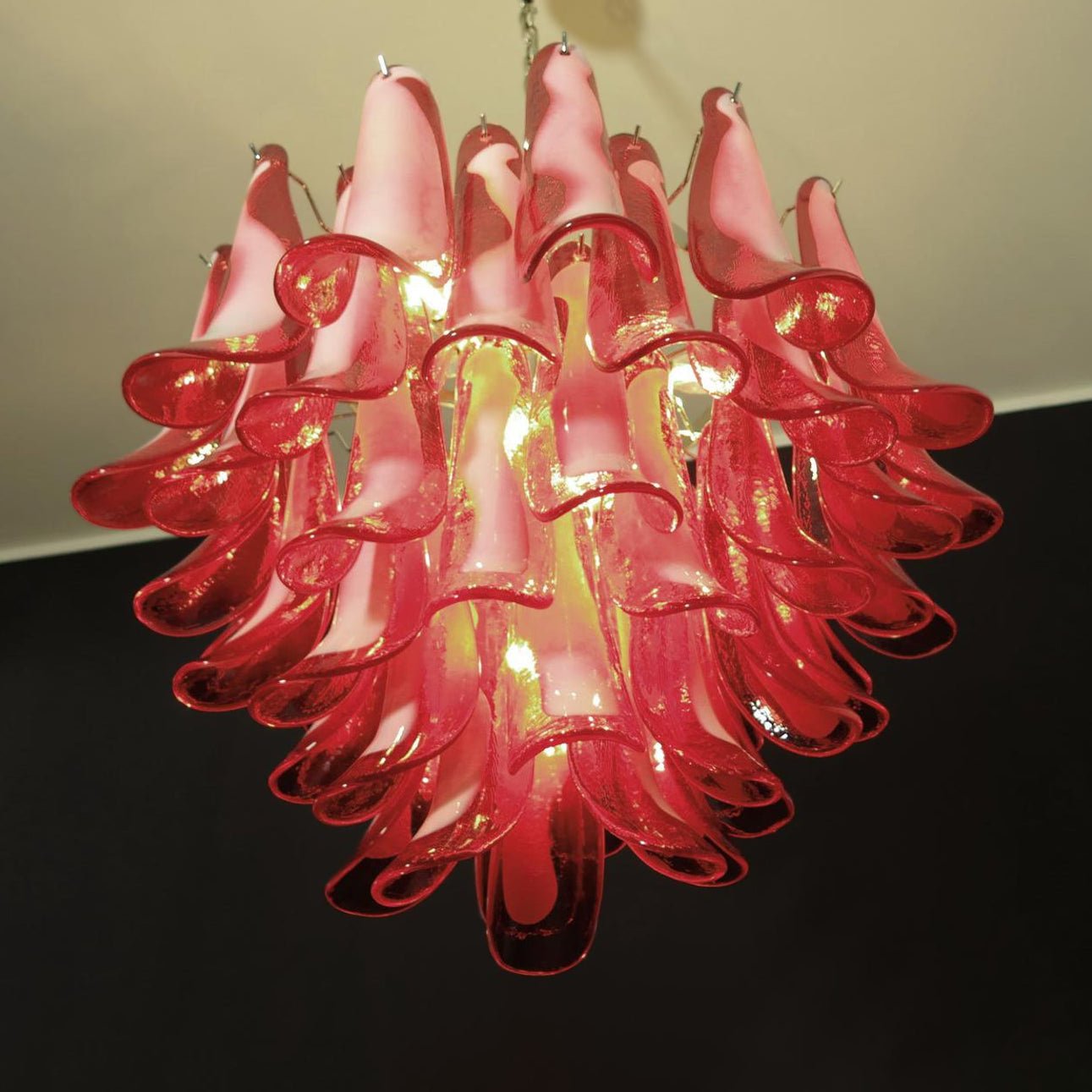 Red Glass Murano Petals Chandelier - Lumpaz