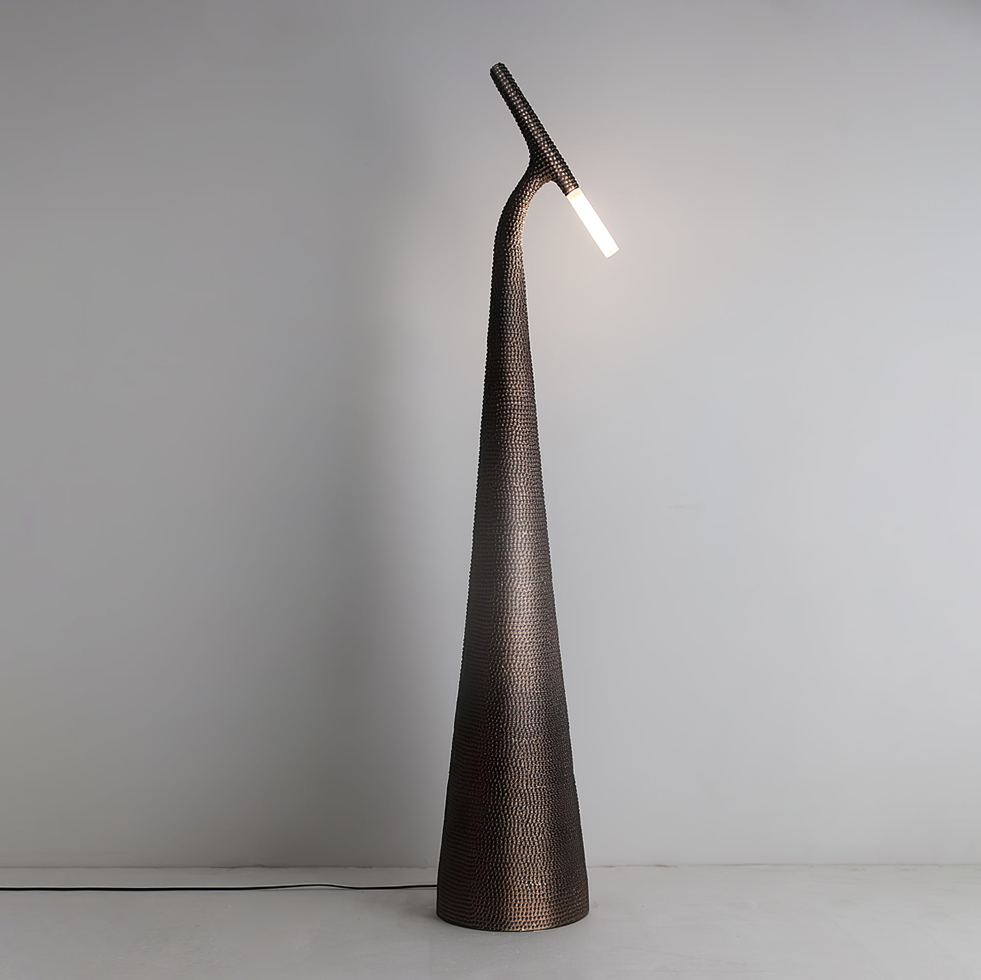 Apex Texture Floor Lamp - Lumpaz