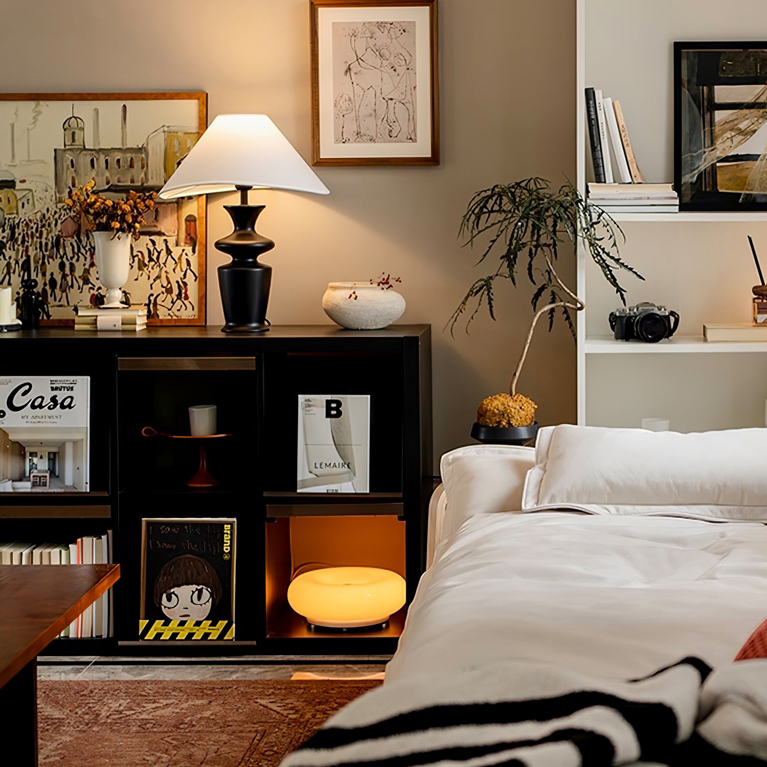 Grace Wood Table Lamp - Lumpaz