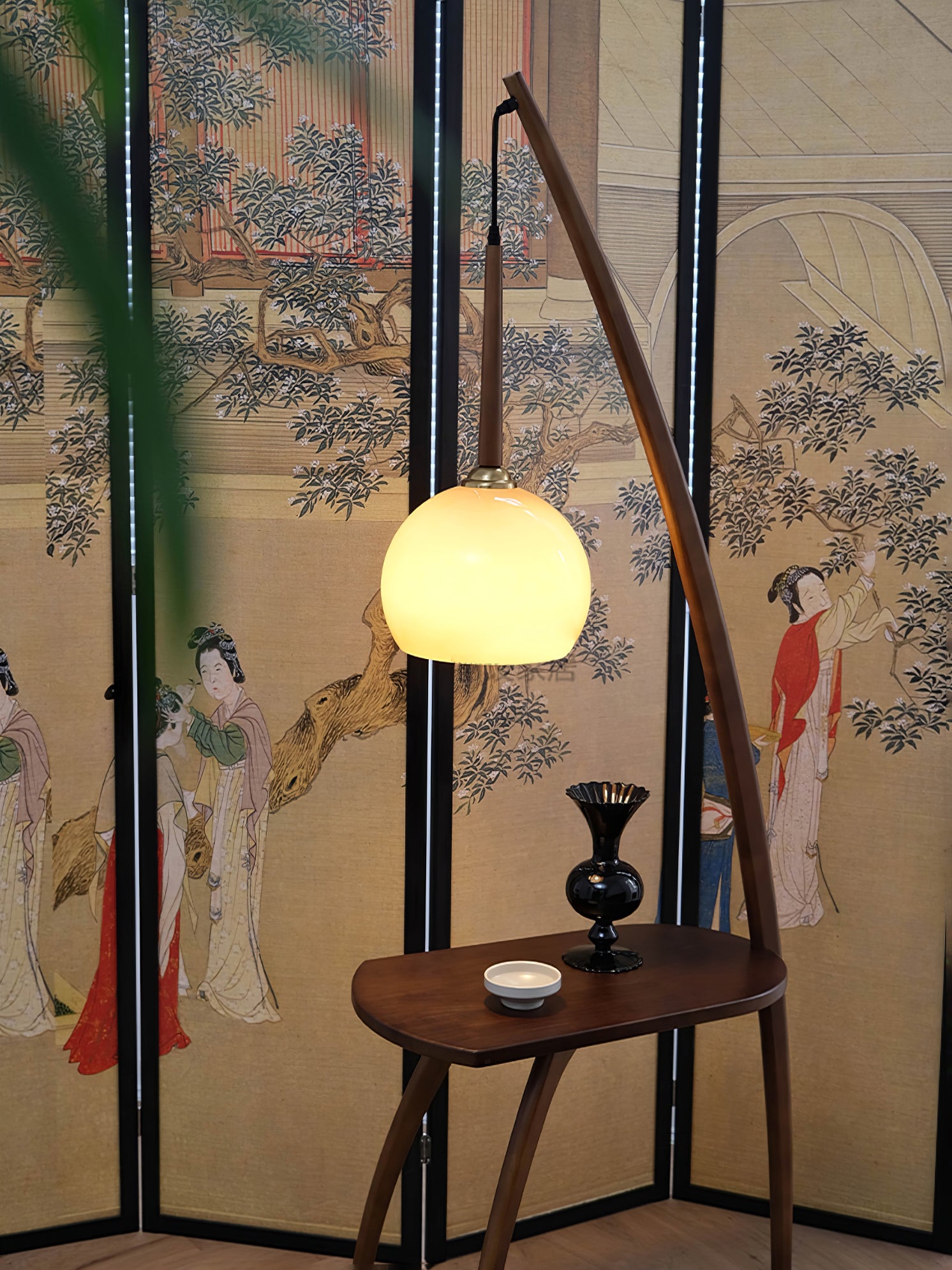 Arc Sphere Floor Lamp - Lumpaz