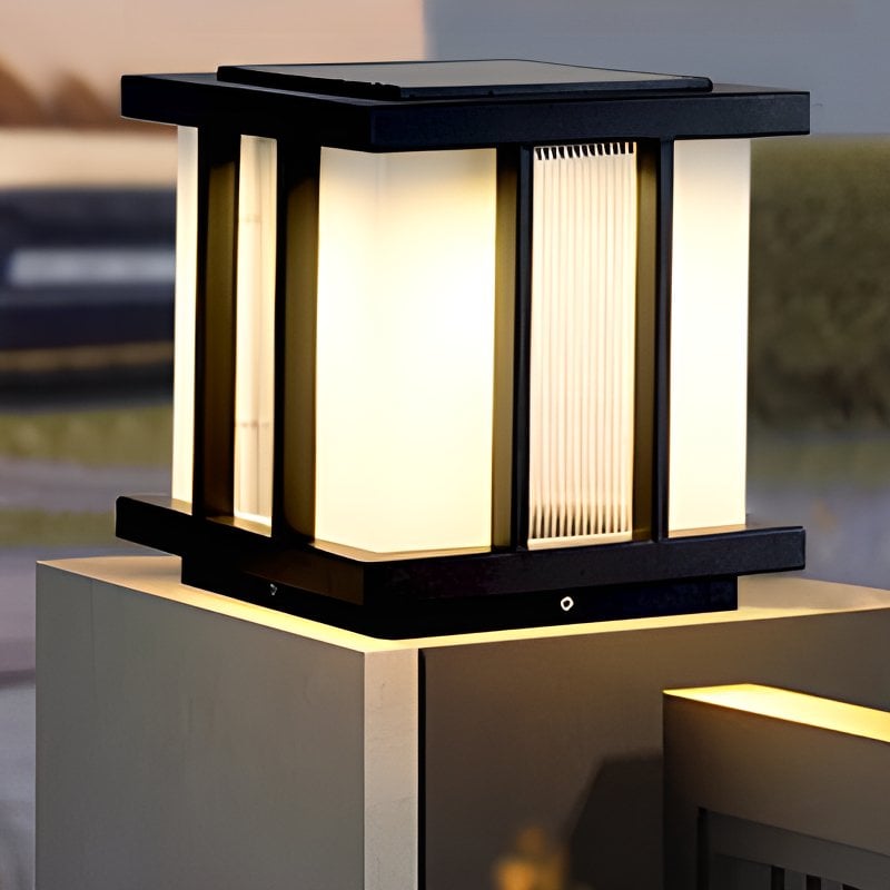 Modern Cube Solar Outdoor Light - Lumpaz