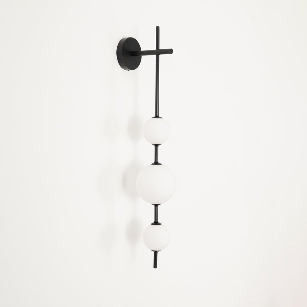 Vertical Globe Plug-in Wall Lamp - Lumpaz