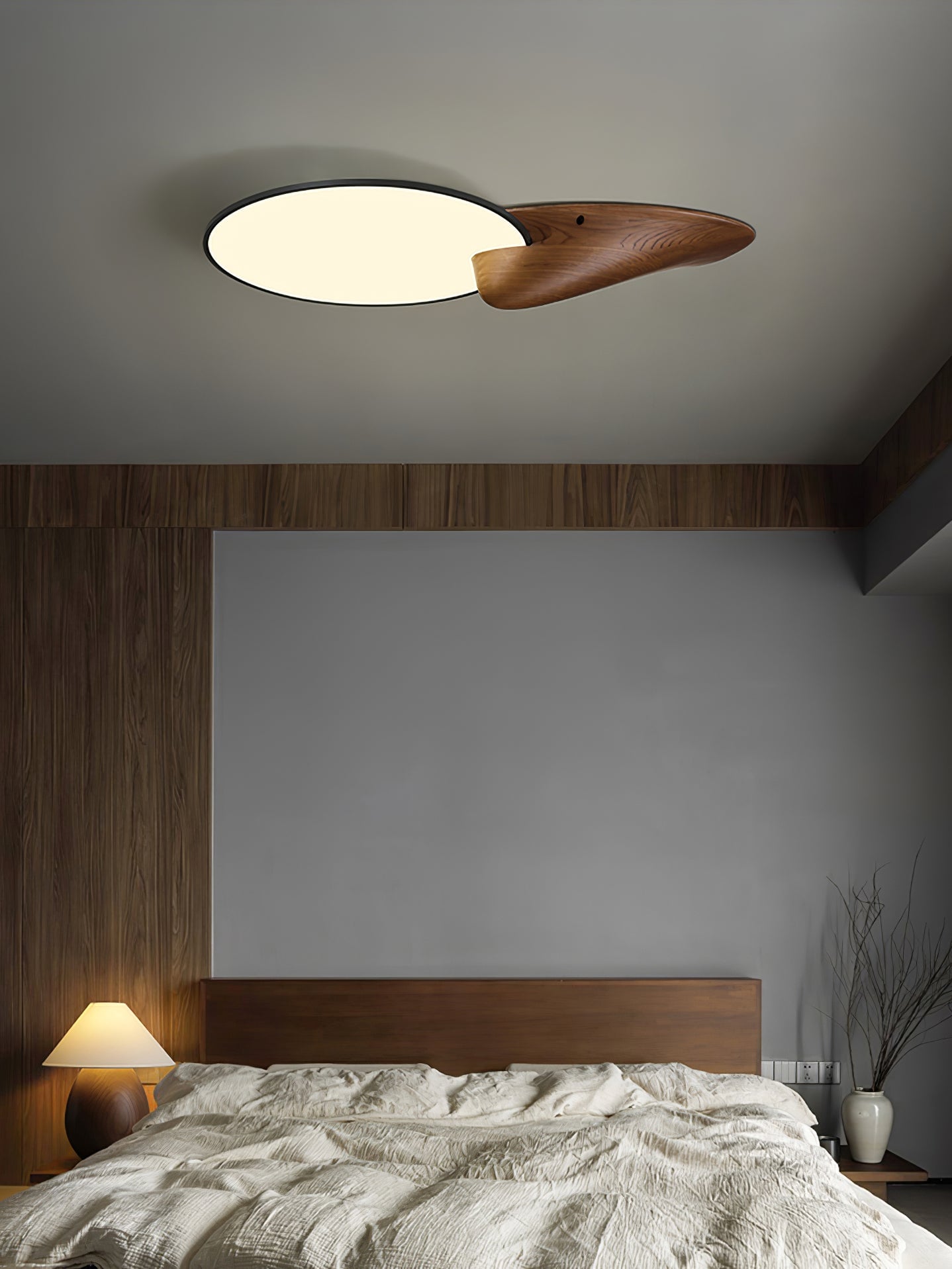 Lone Peak Ceiling Lamp - Lumpaz