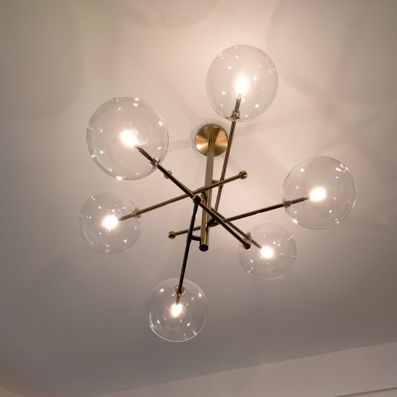 Glass Globe Mobile Chandelier - Lumpaz