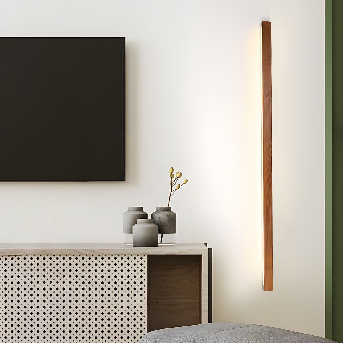 Arlo Linear Wood Wall Light - Lumpaz