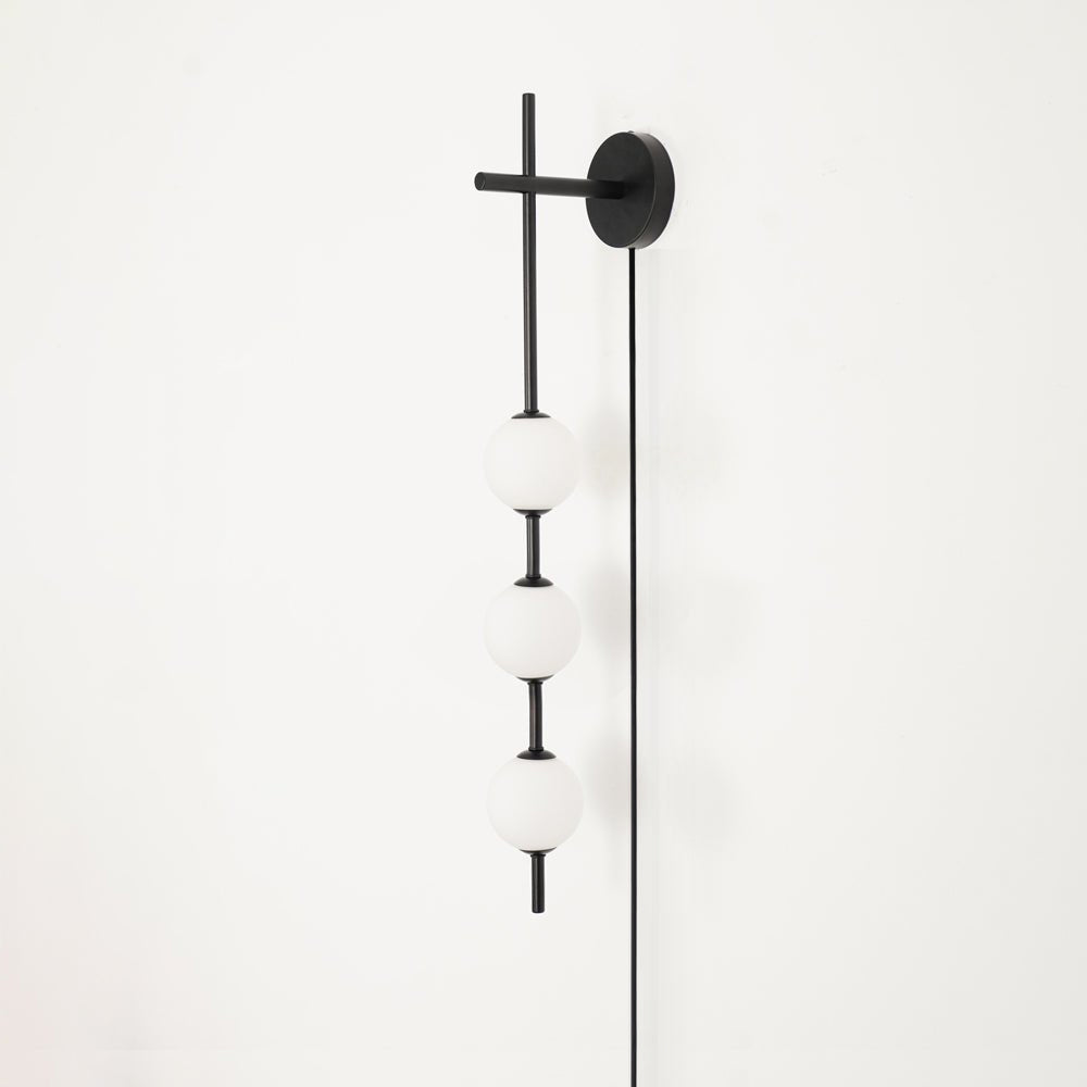 Vertical Globe Plug-in Wall Lamp - Lumpaz