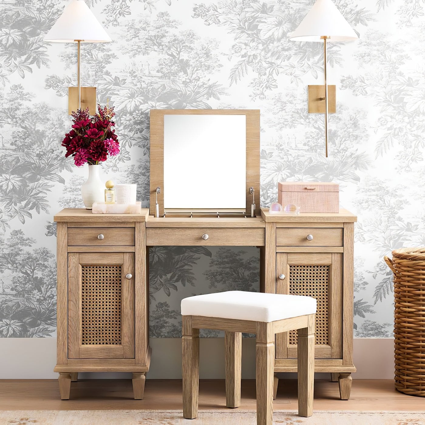 Ellis Wall Light - Lumpaz