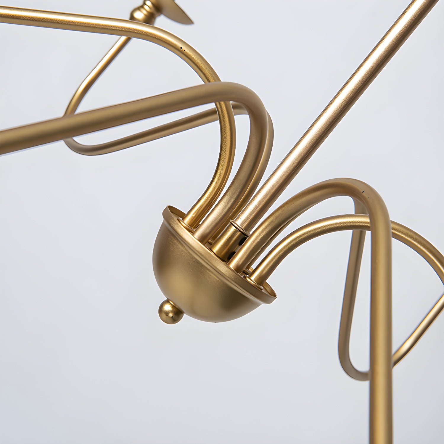 Timeless Gold Candle Chandelier - Lumpaz