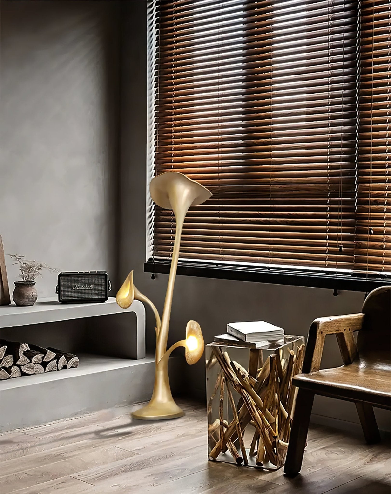 Petunia Sculpture Floor Lamp - Lumpaz