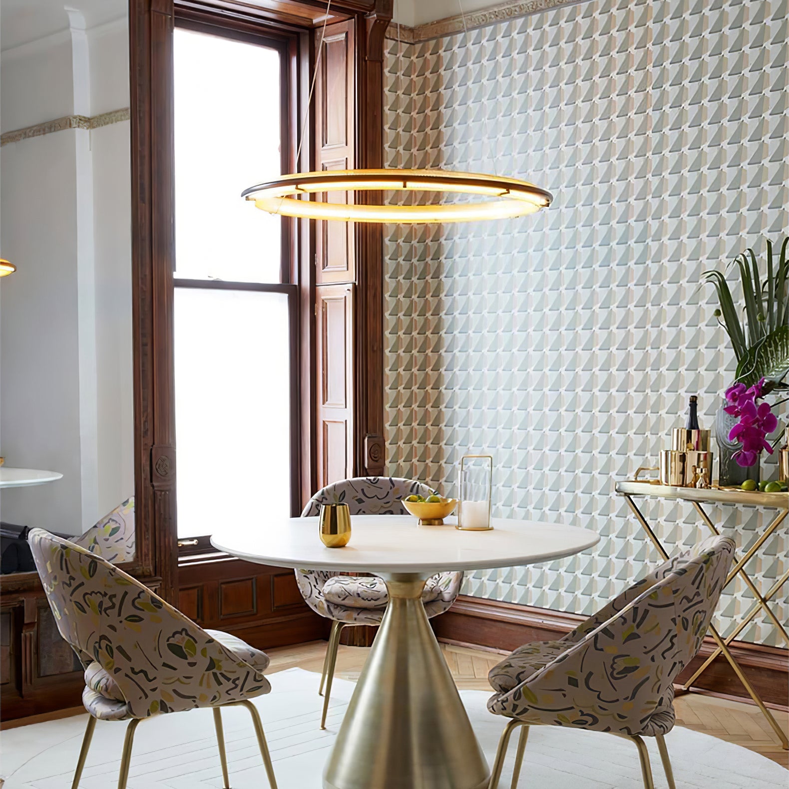 Acrylic LED Round Chandelier - Lumpaz