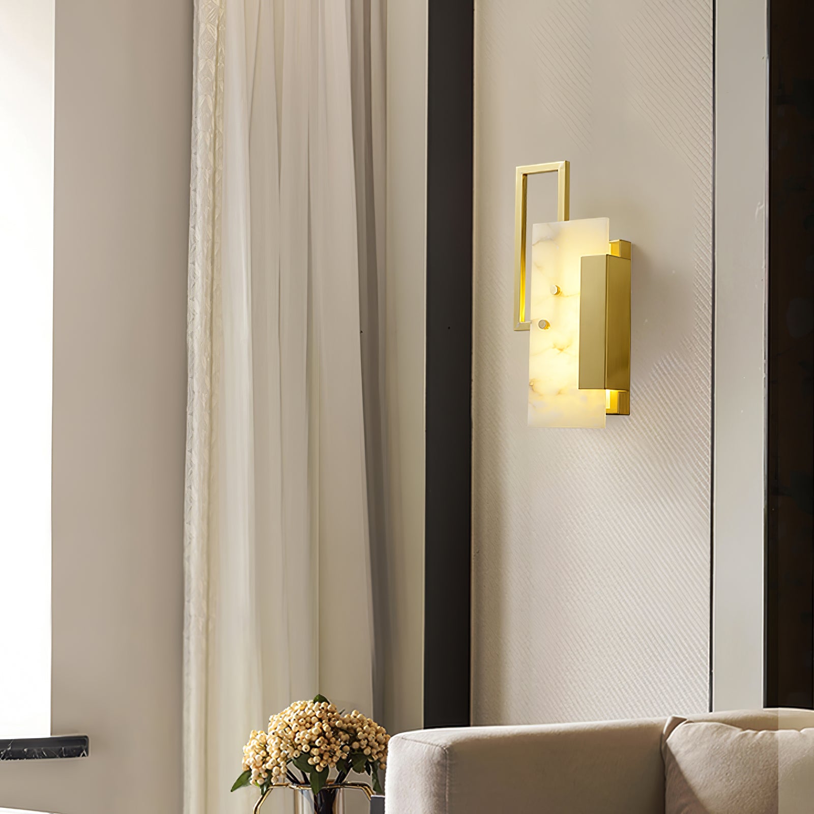 Althea Alabaster Wall Sconce - Lumpaz