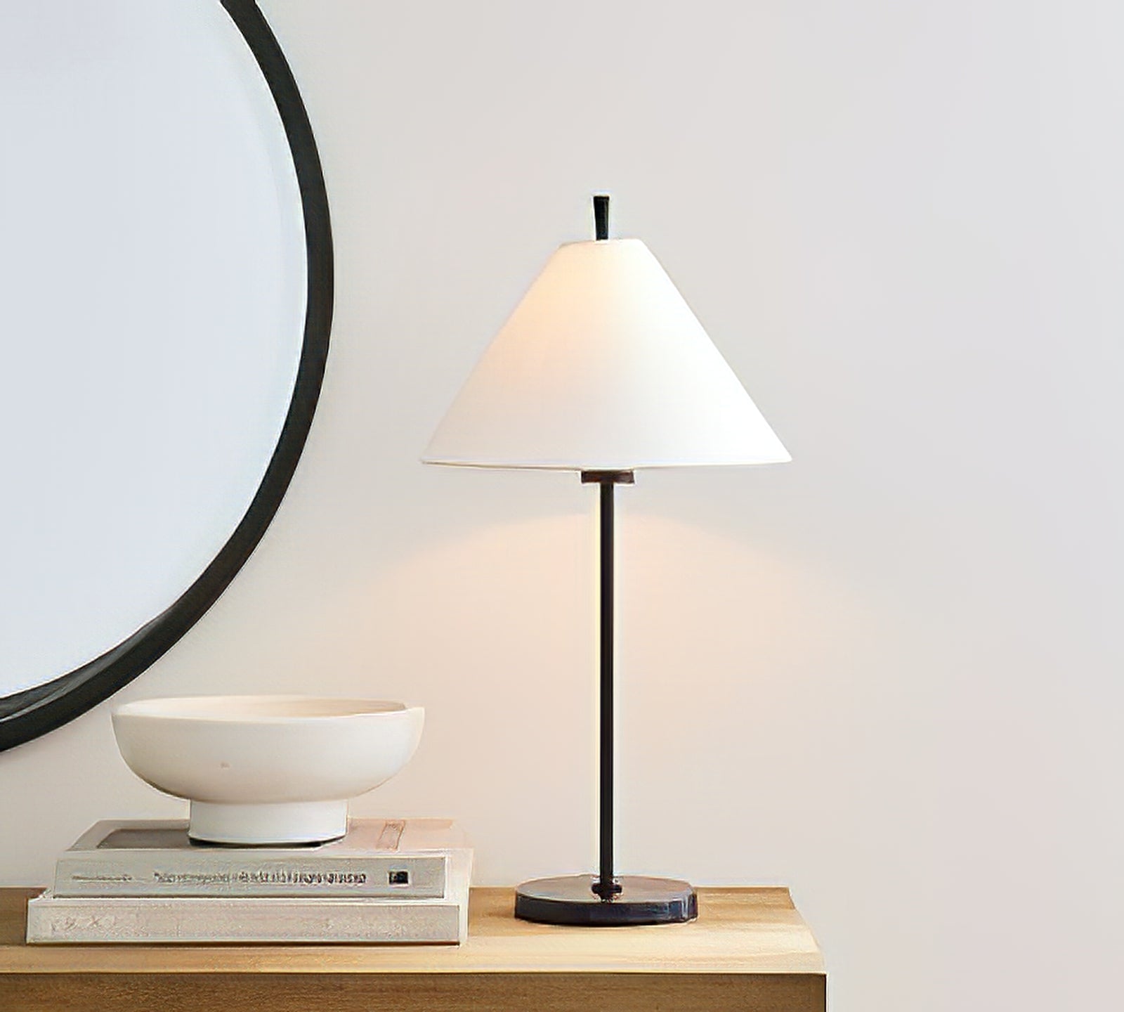 Ellis Table Lamp - Lumpaz