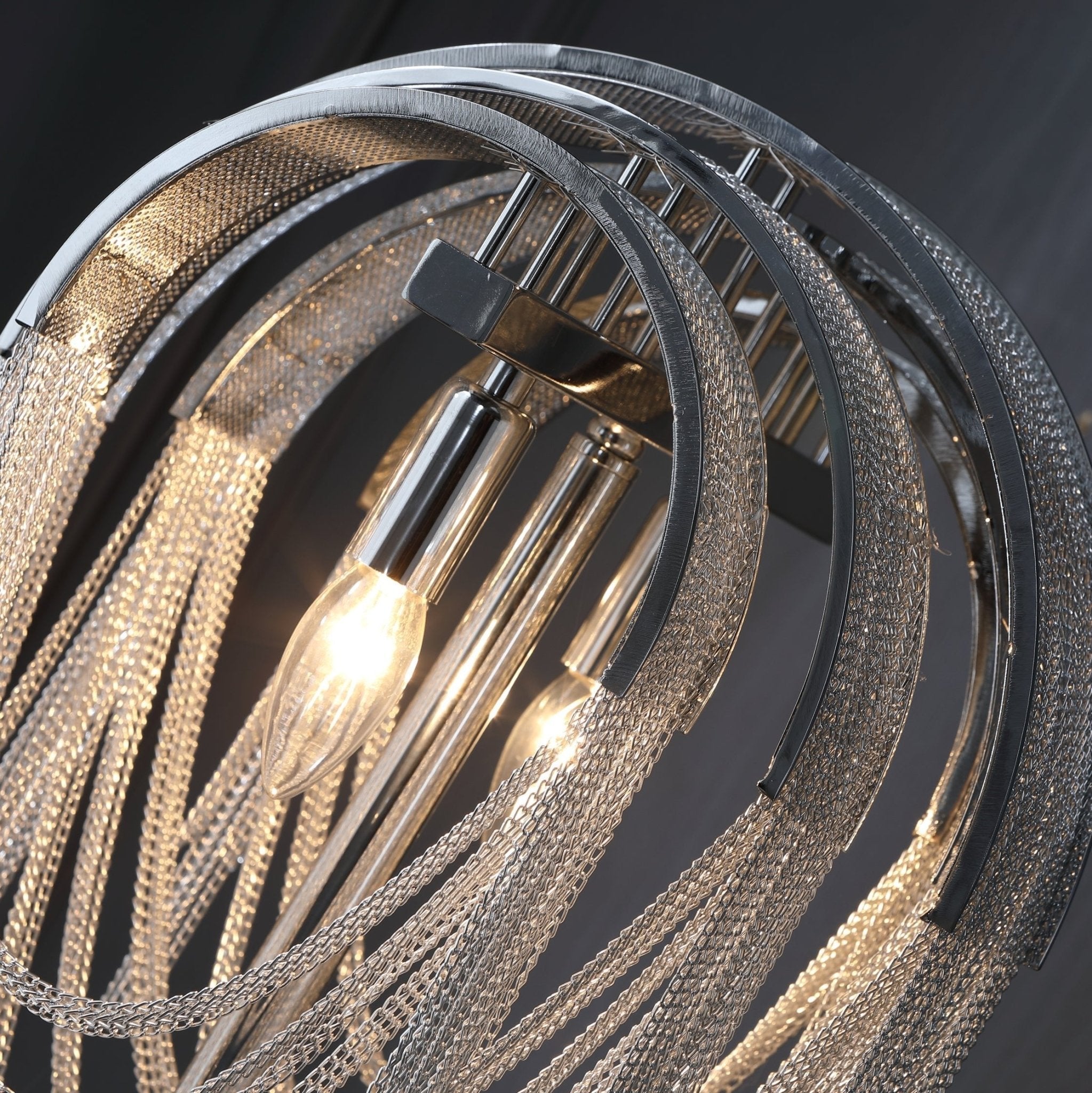 Chains Tassel Table Lamp - Lumpaz