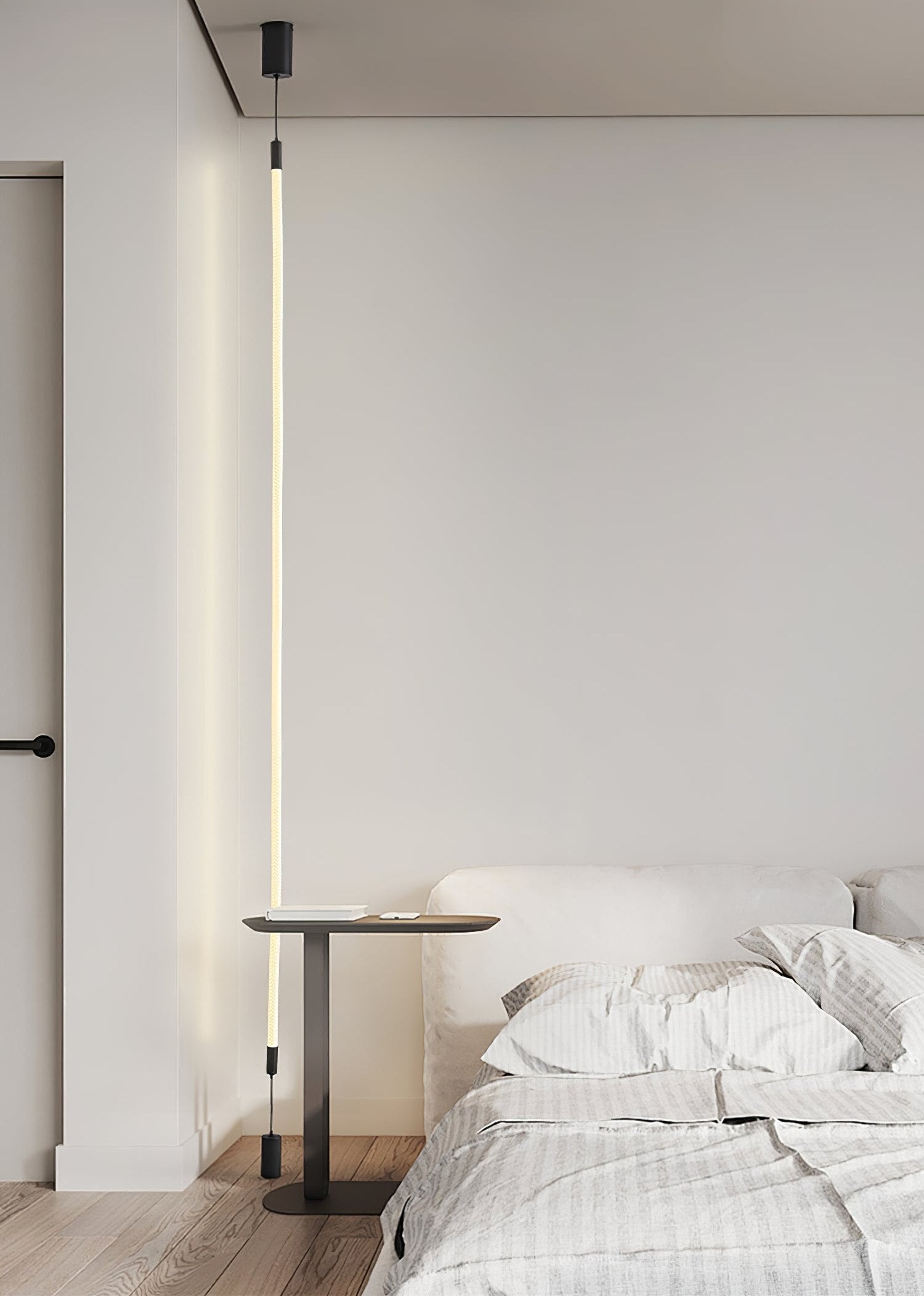 Silas Vertical Pendant Light - Lumpaz
