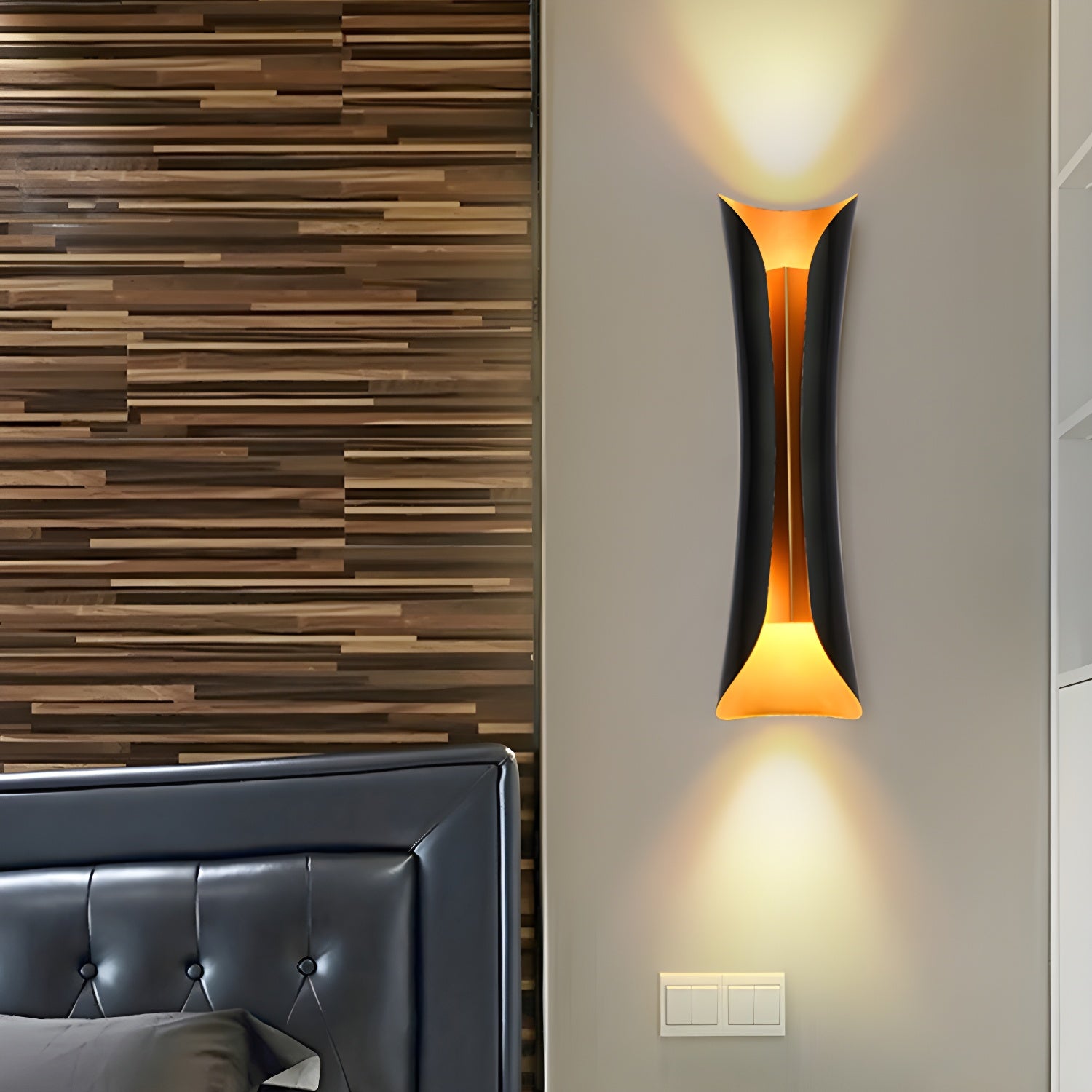 Flame Art Wall Sconce - Lumpaz