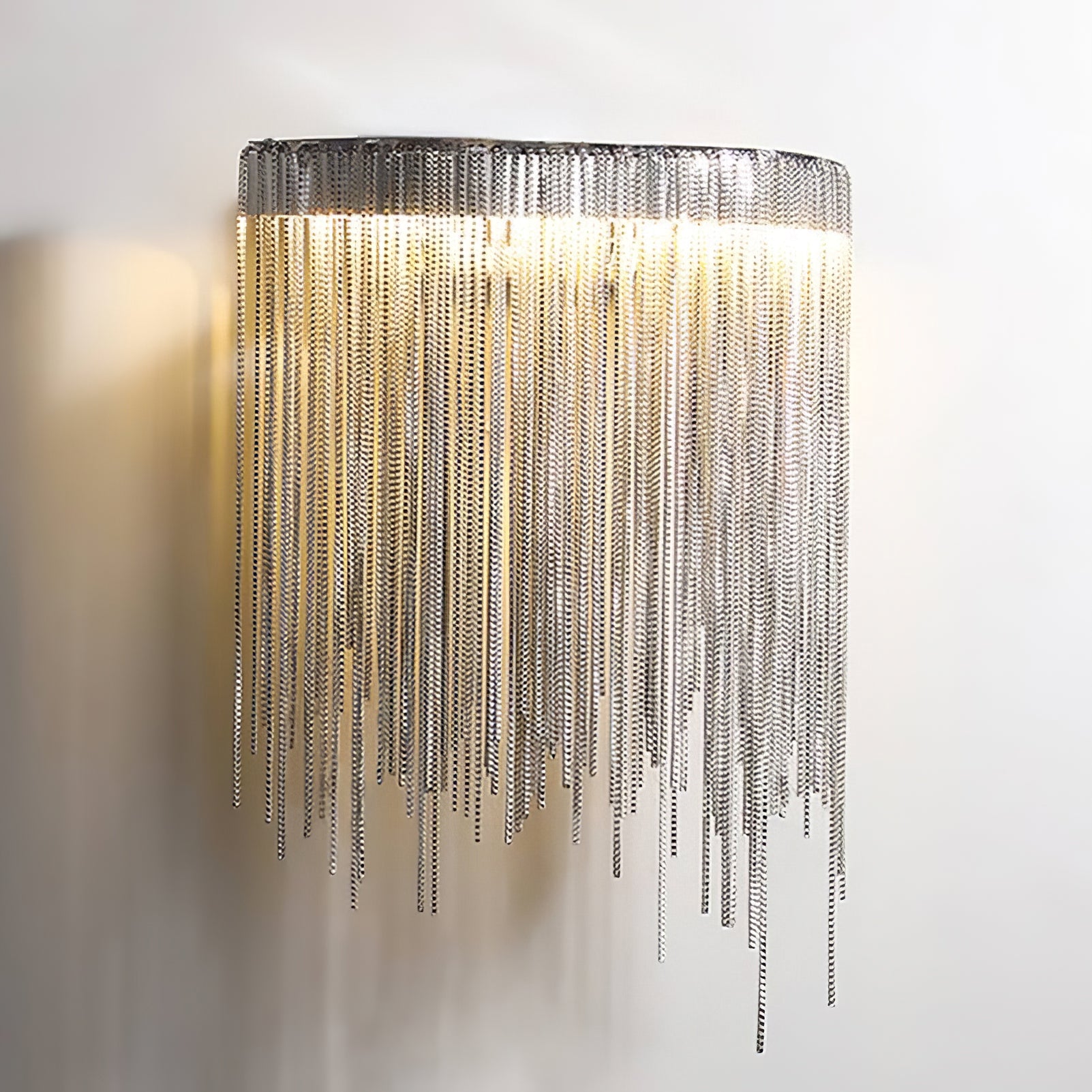 Cadena Tassel Wall Lamp - Lumpaz