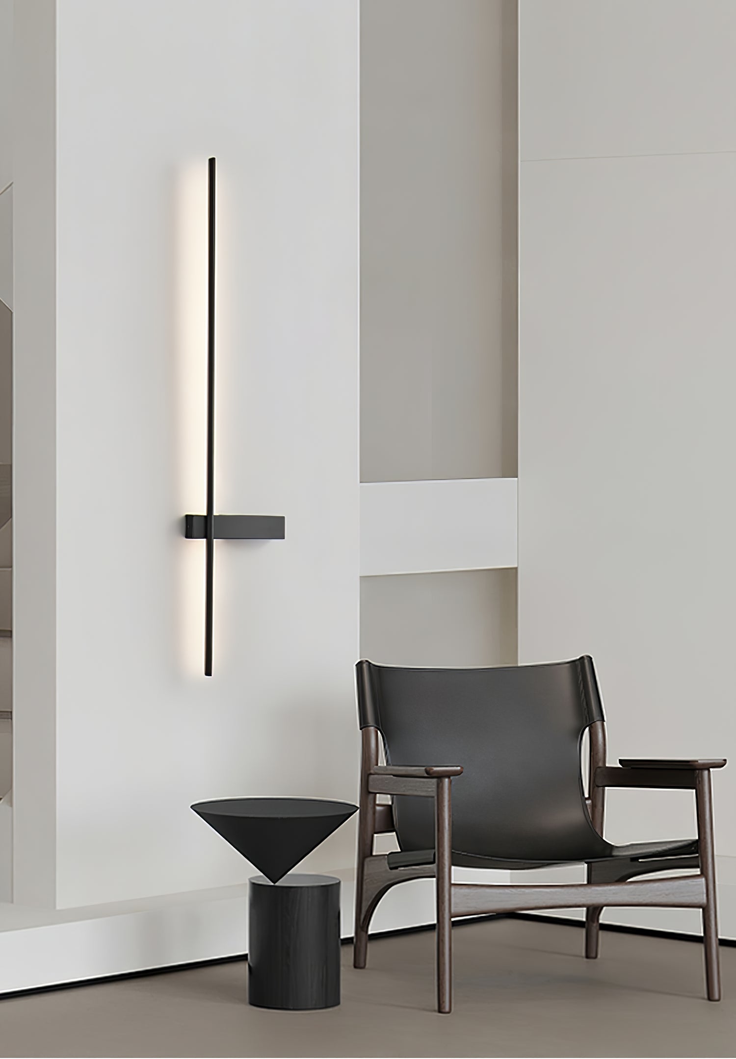 Adeline Linear Sconce - Lumpaz