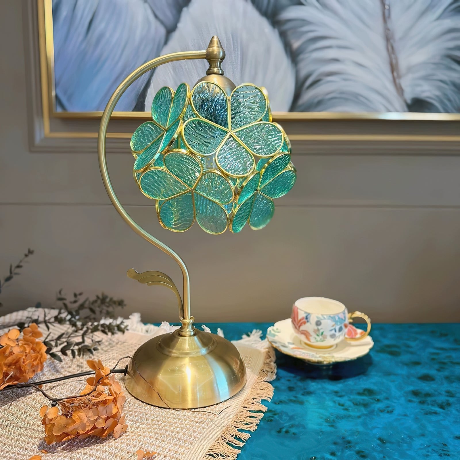 Aurelia Leaf Table Lamp - Lumpaz