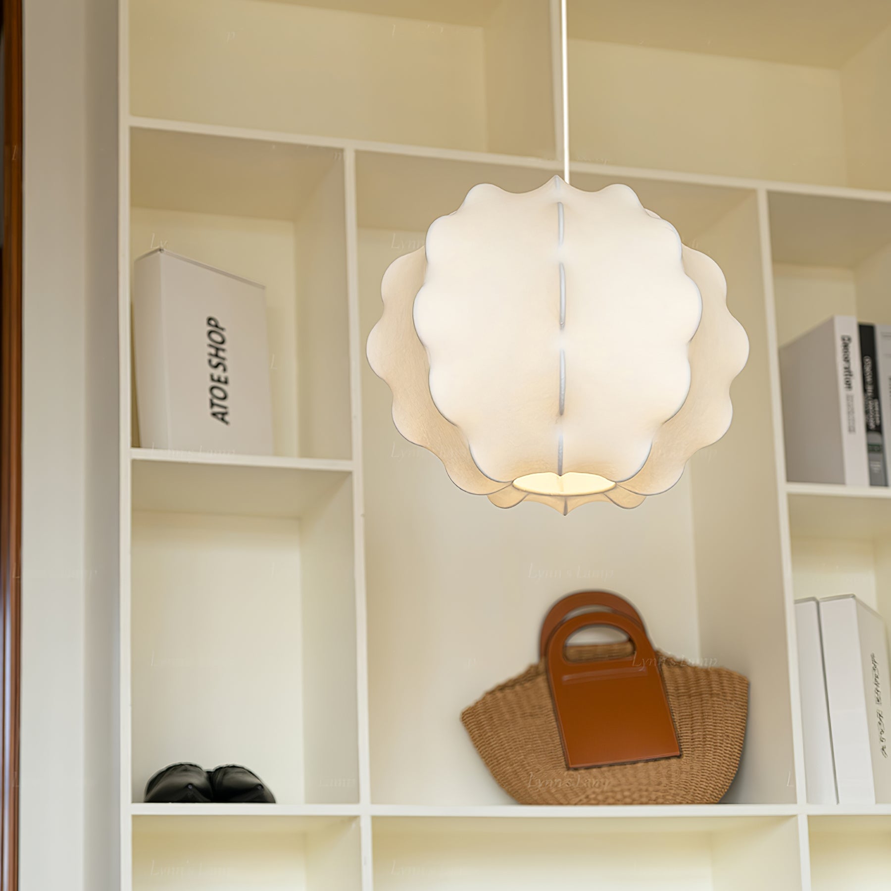 Celeste Petal Pendant Lamp - Lumpaz