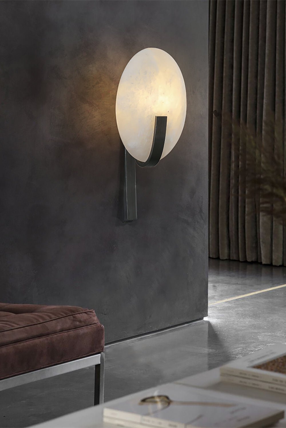 Alice Alabaster Plug-in Wall Lamp - Lumpaz