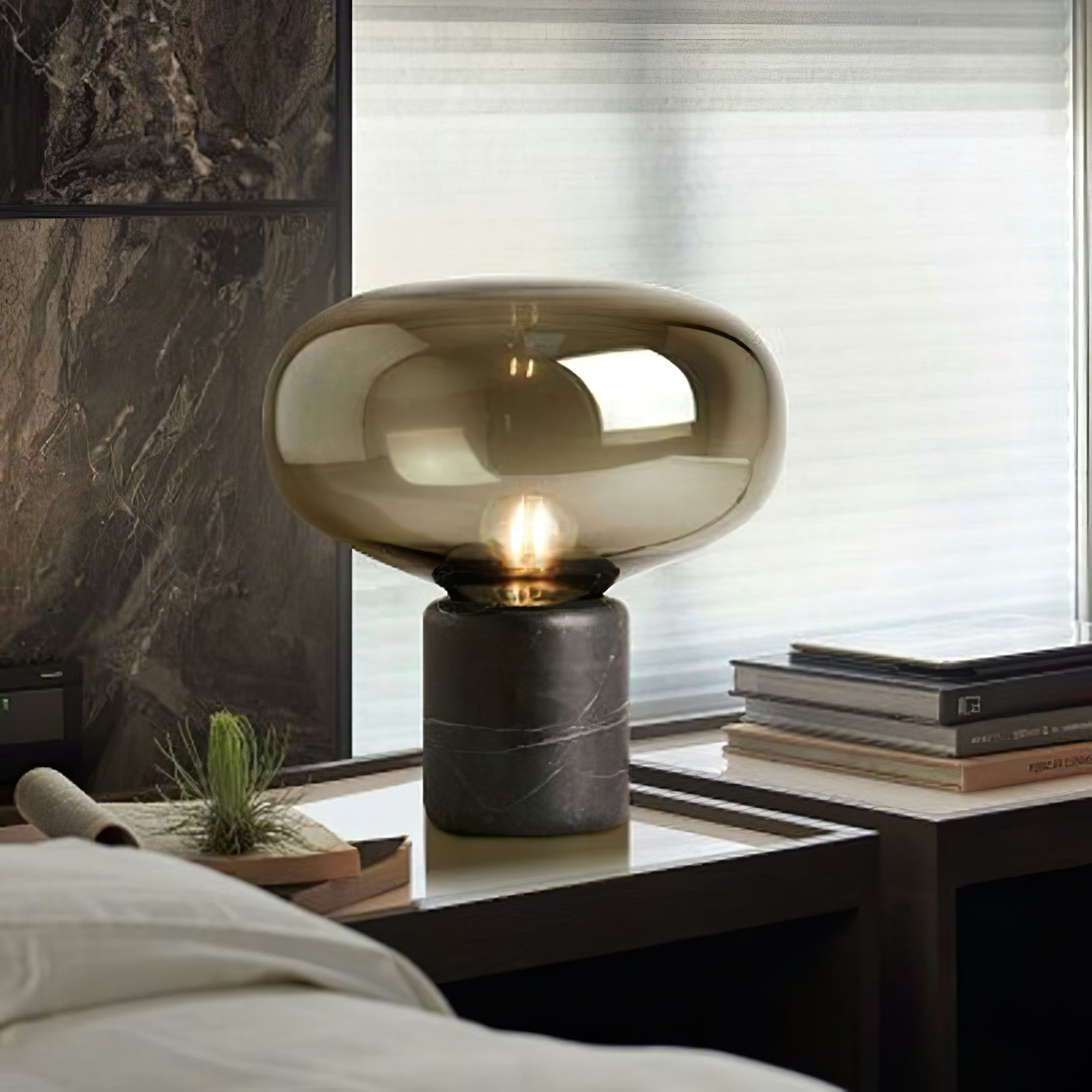 Sylvaine Table Lamp - Lumpaz
