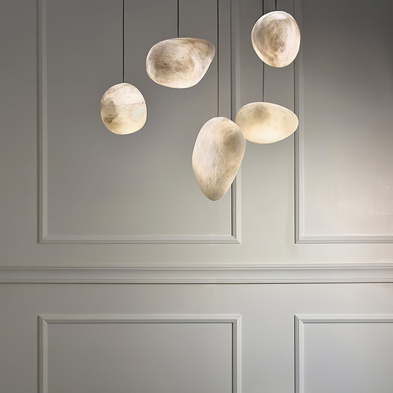 Pebbles Alabaster Pendant Lamp - Lumpaz