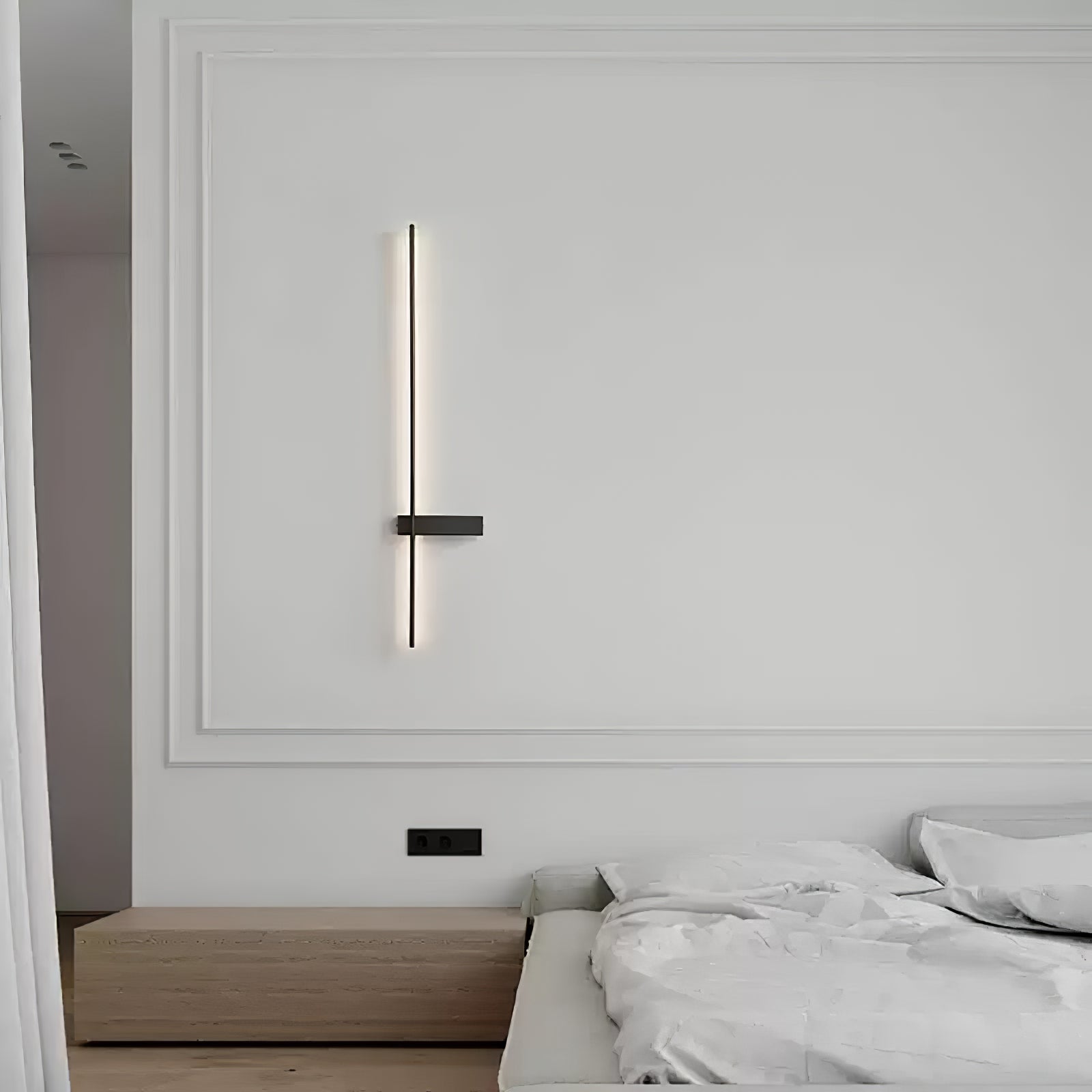 Adeline Linear Sconce - Lumpaz