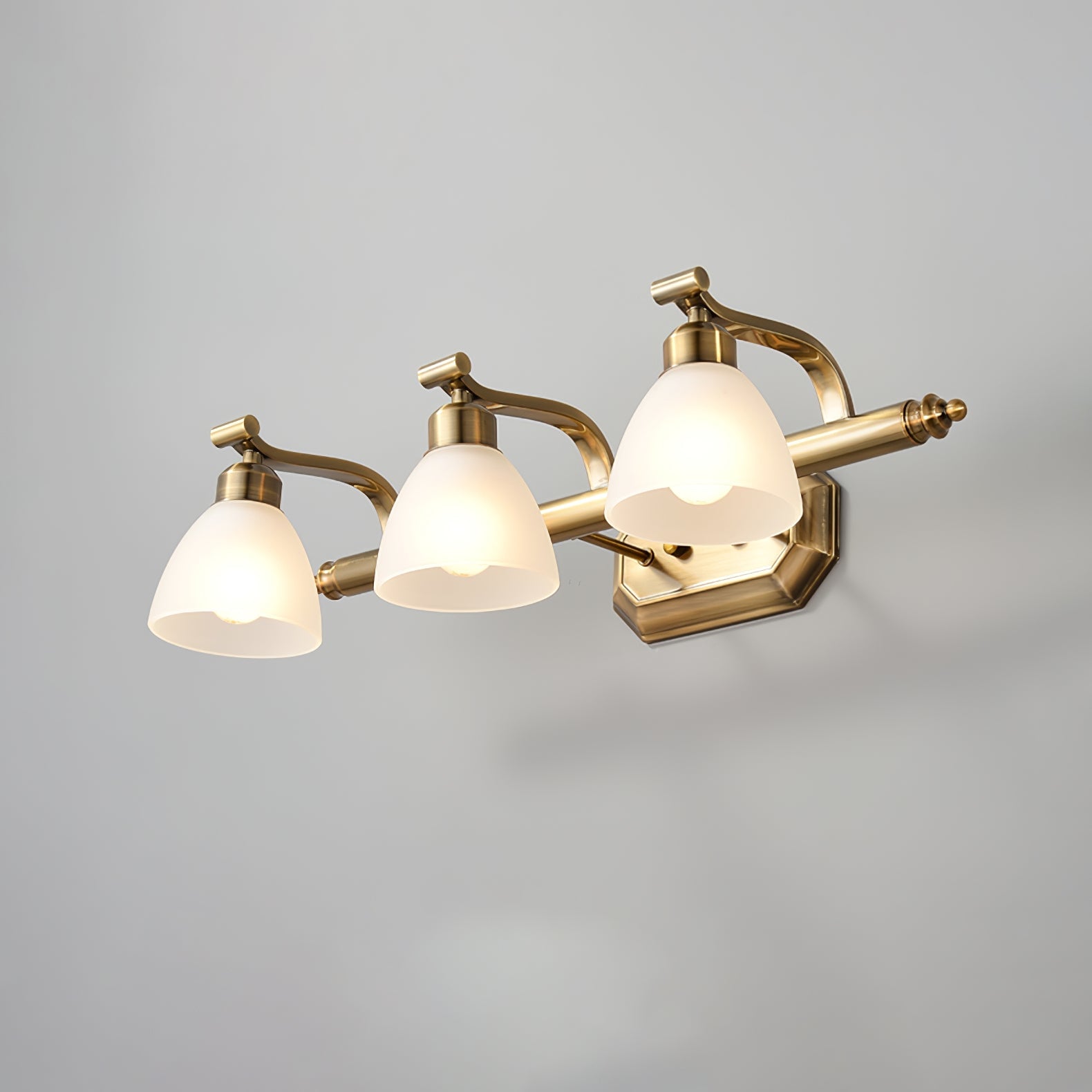 Lana Classic Bath Wall Light - Lumpaz