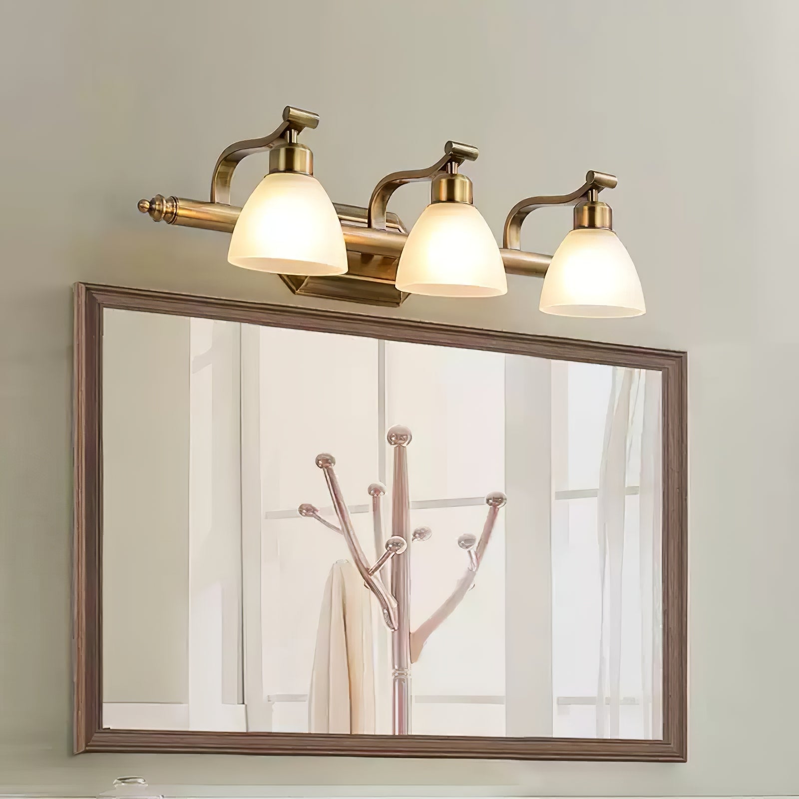 Lana Classic Bath Wall Light - Lumpaz