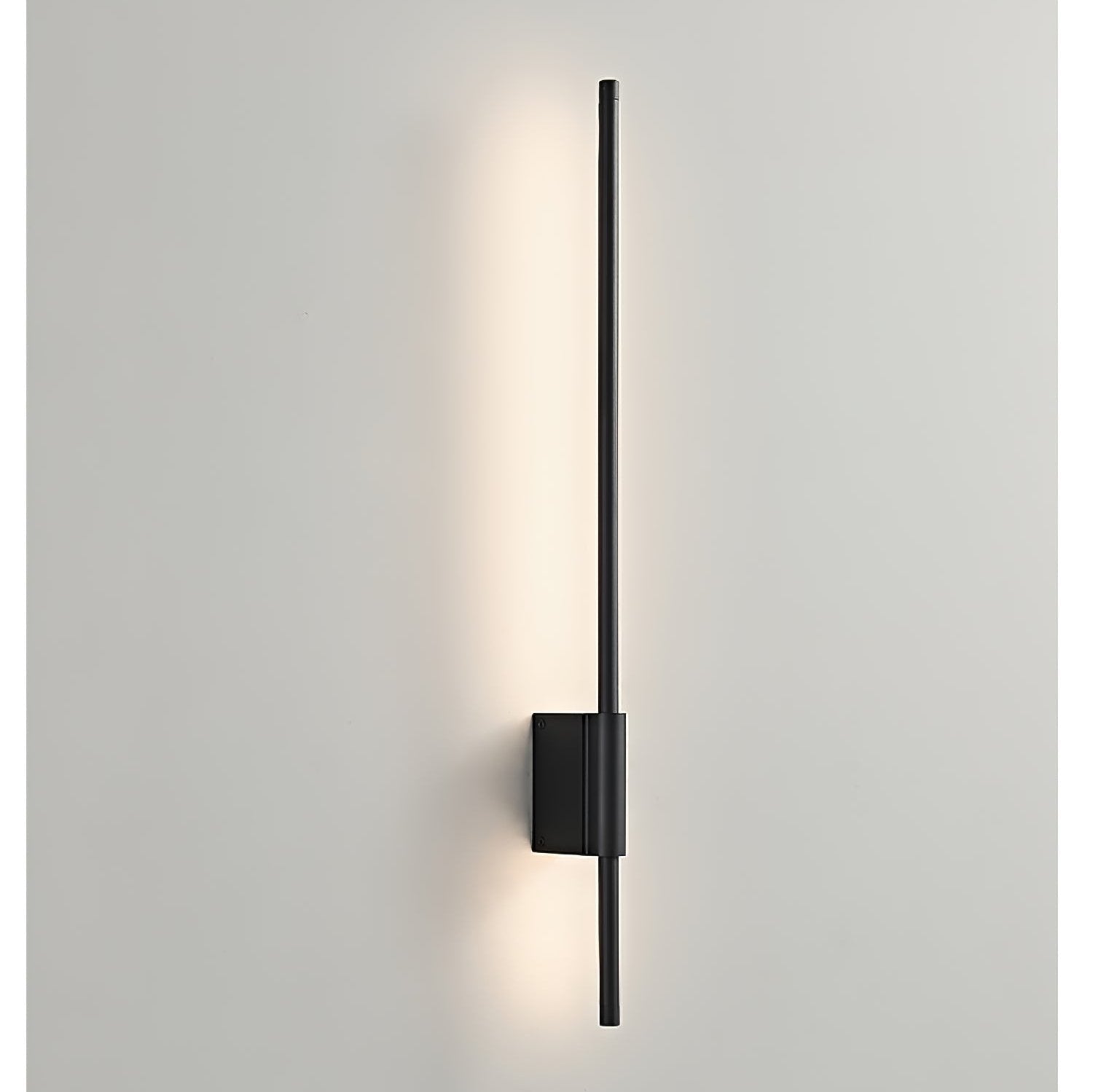Leon Linear Wall Light - Lumpaz