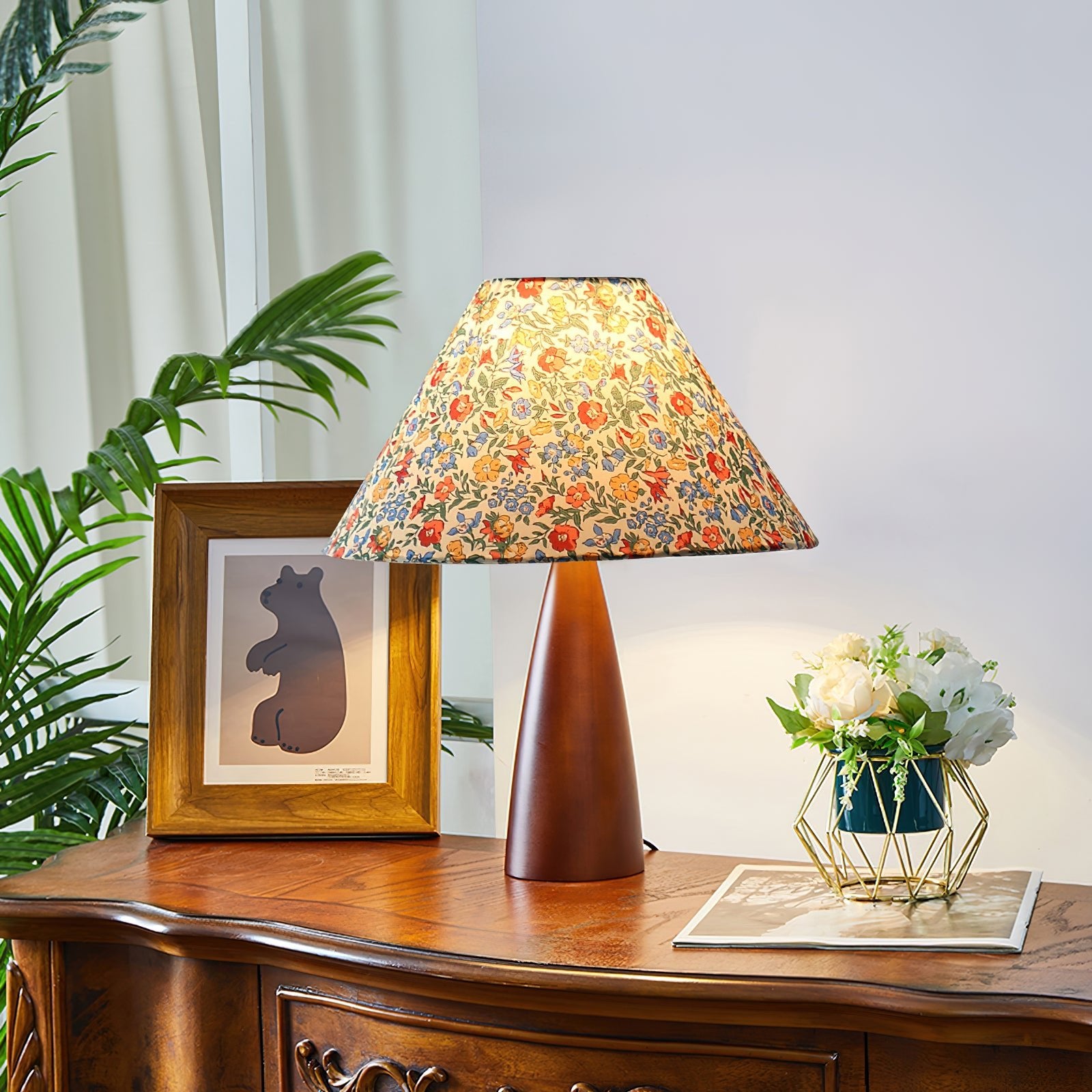 Amelia Blossom Table Lamp - Lumpaz