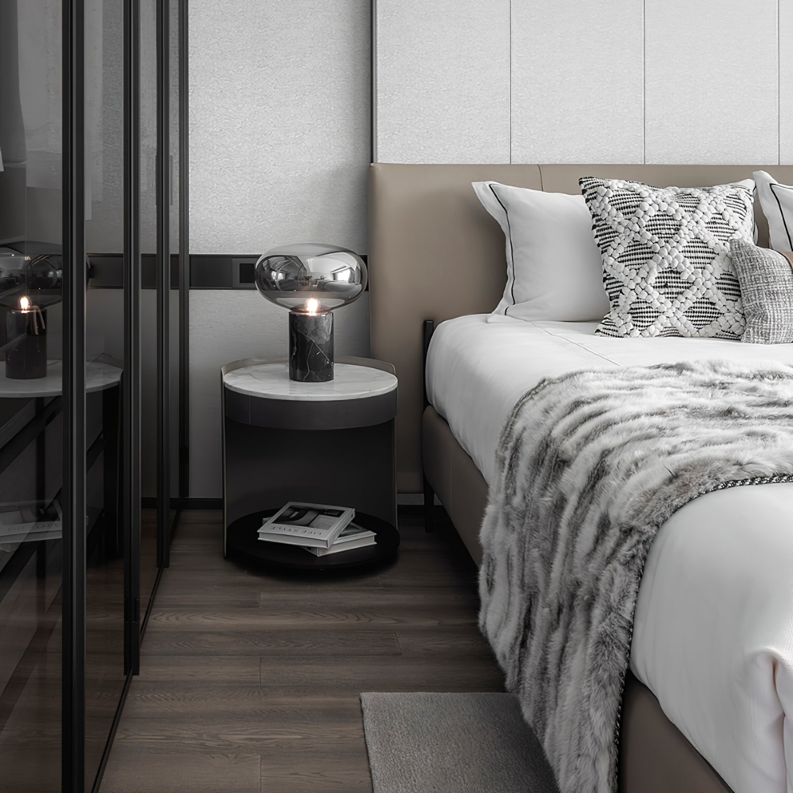 Sylvaine Table Lamp - Lumpaz
