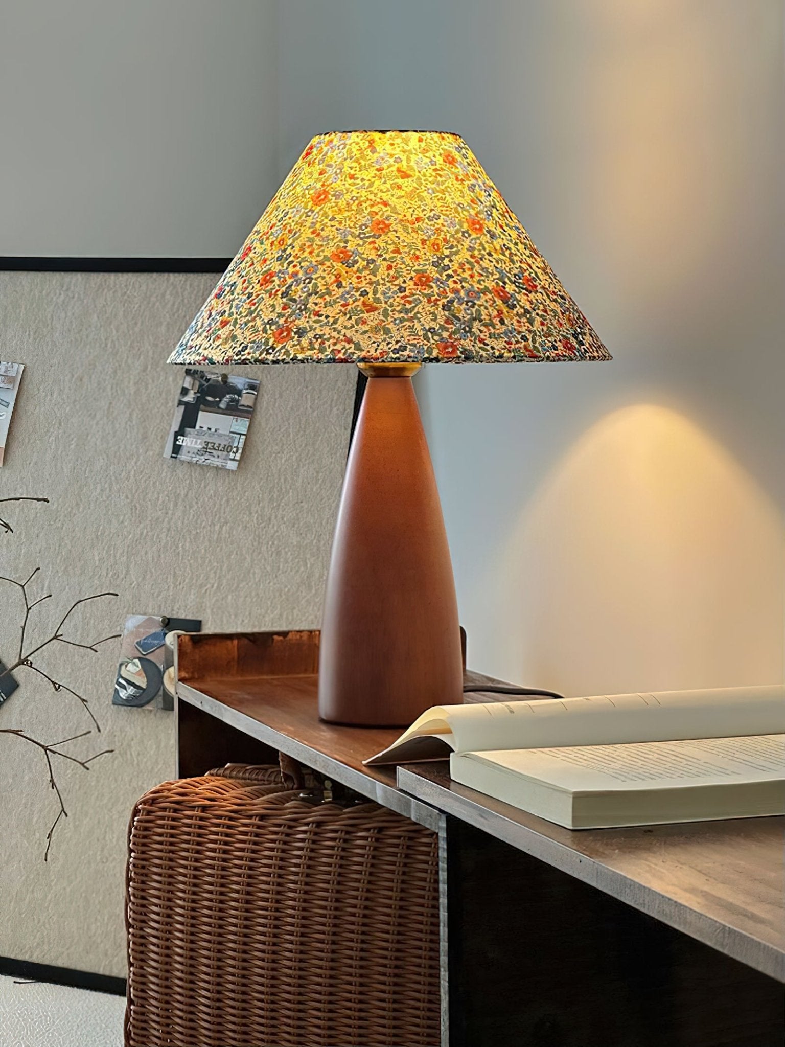Amelia Blossom Table Lamp - Lumpaz