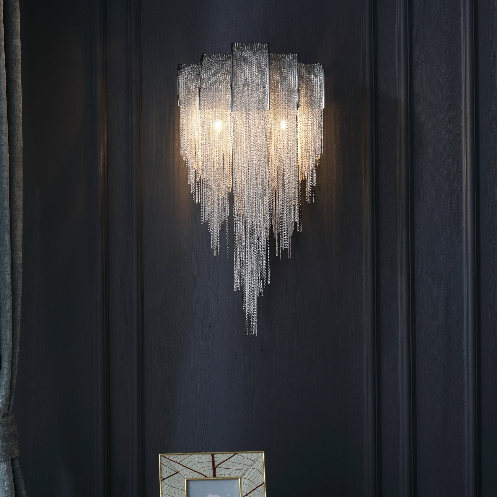 Chains Tassel Wall Lamp - Lumpaz