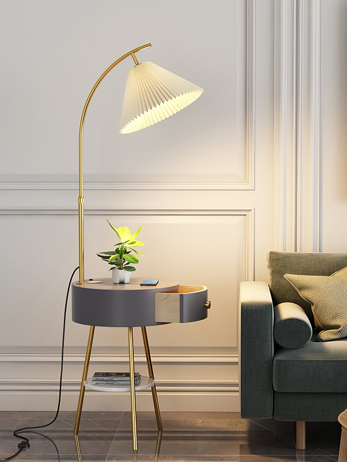 Pleated Arc Floor Light - Lumpaz