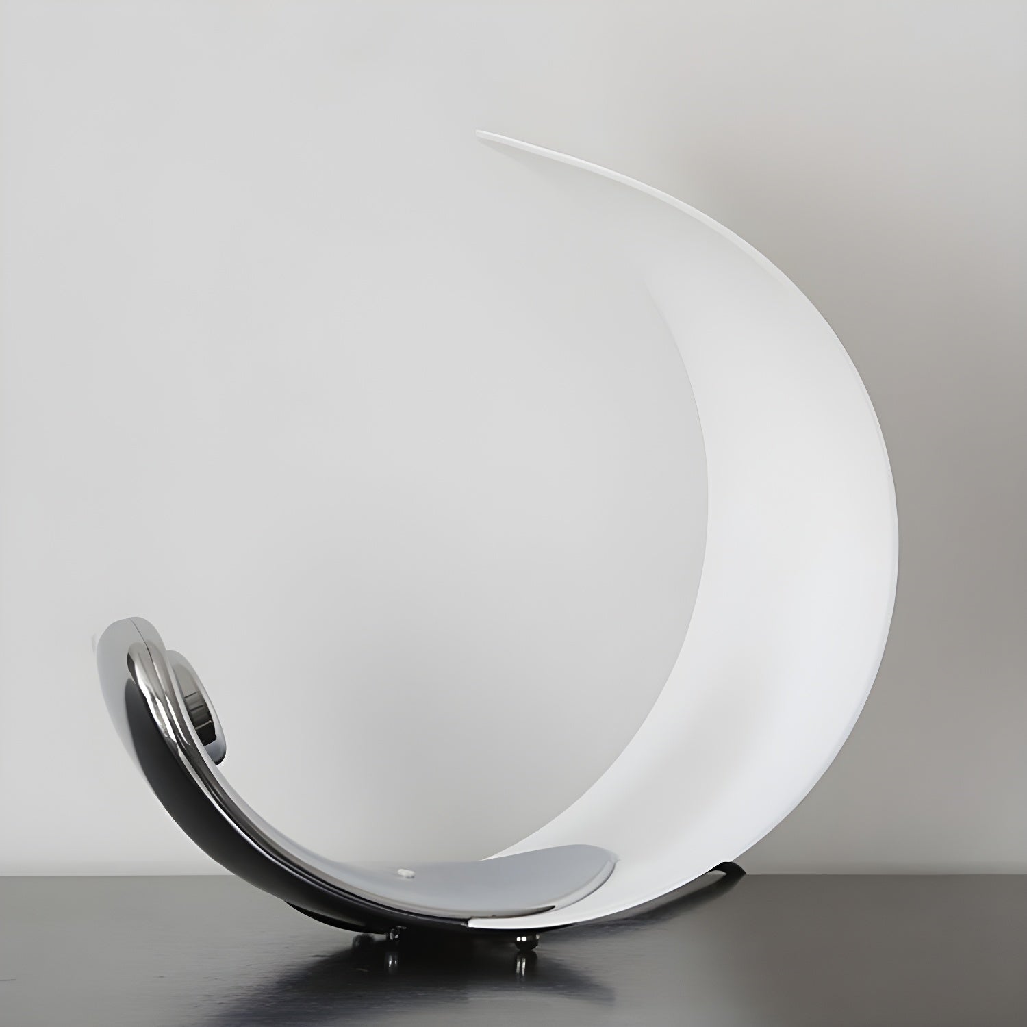 Luna Flow Table Lamp - Lumpaz