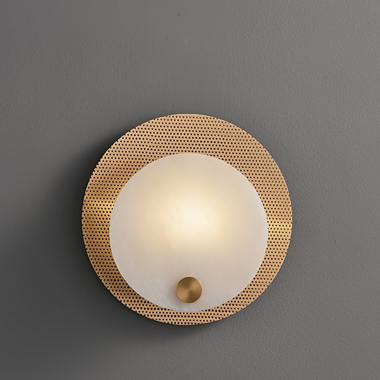 Evelyn Alabaster Wall Sconce - Lumpaz