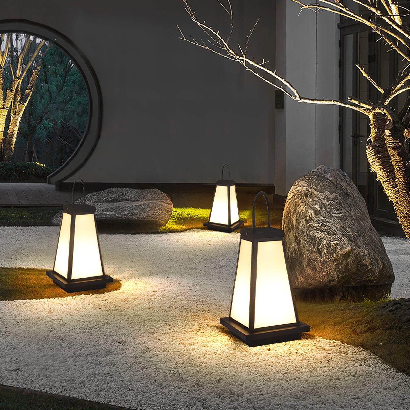 Roam Lantern Solar Outdoor Lamp - Lumpaz