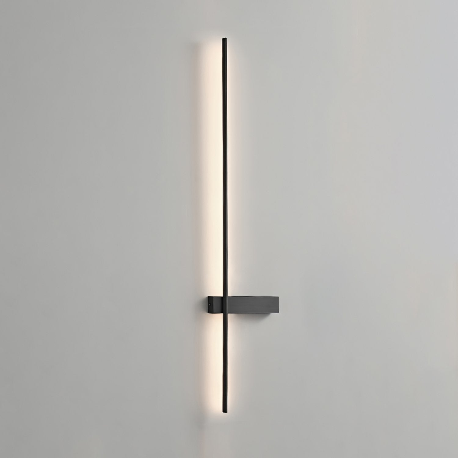 Adeline Linear Sconce - Lumpaz