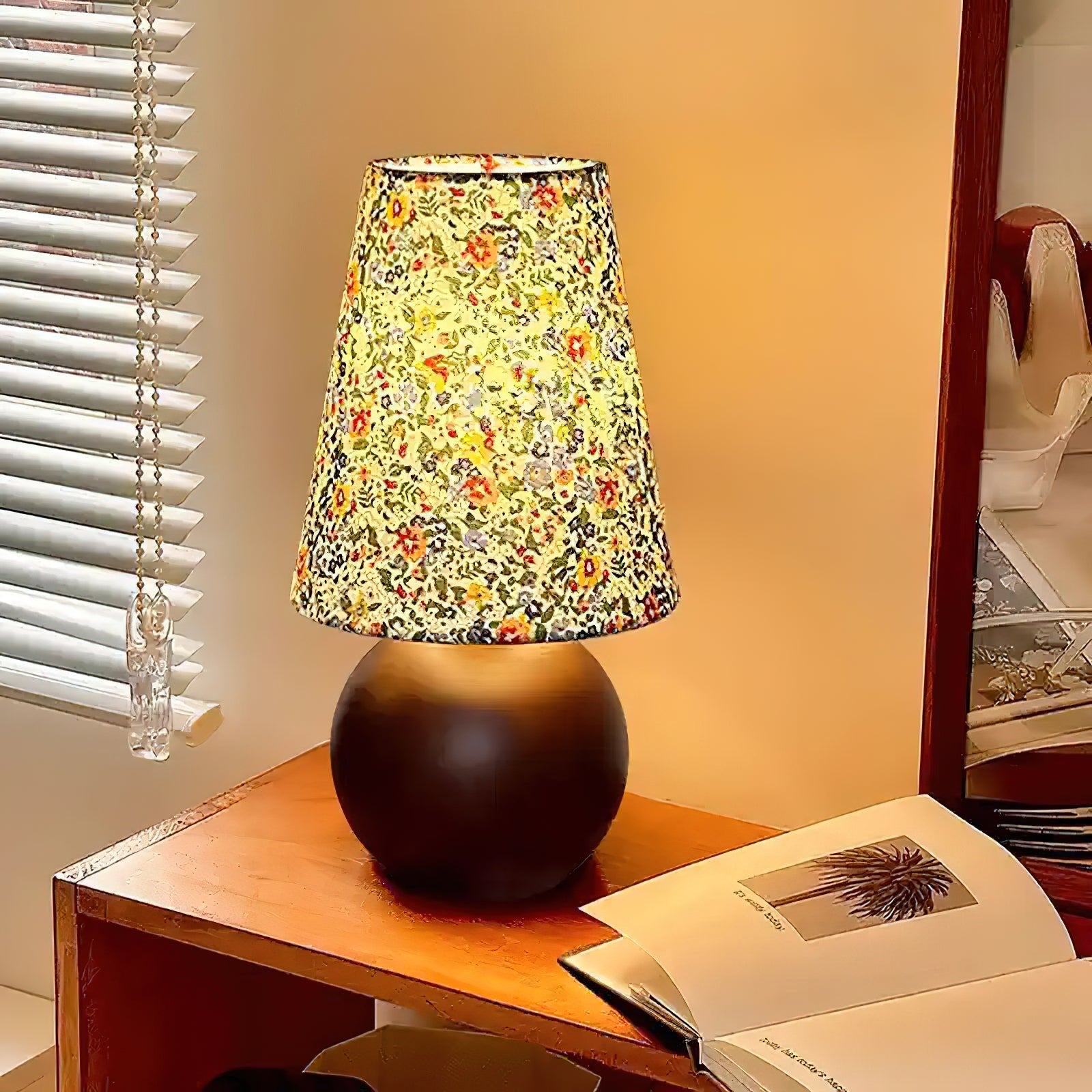 Elara Floral Glow Table Lamp - Lumpaz