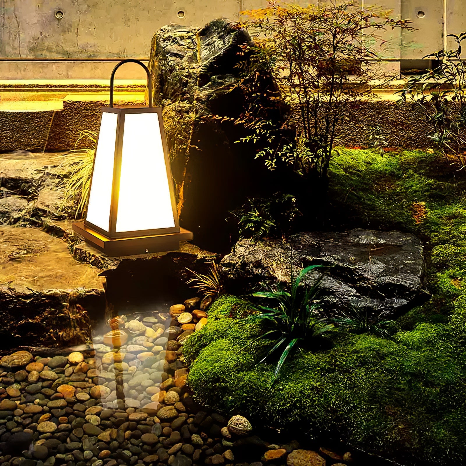 Roam Lantern Solar Outdoor Lamp - Lumpaz